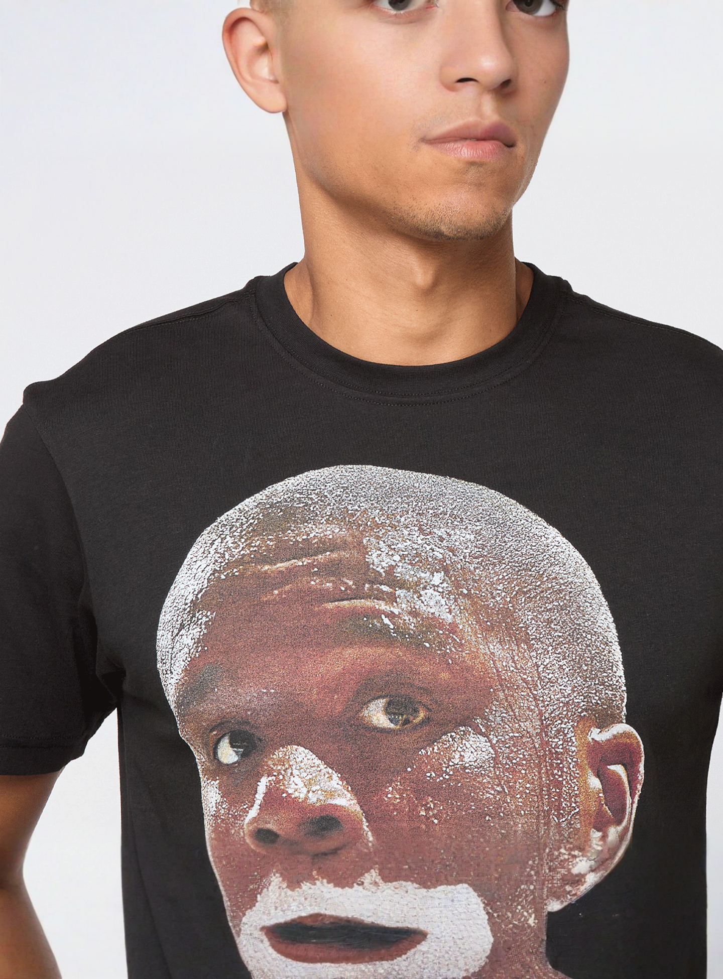 Mitchell & Ness, NBA Los Angeles Lakers Player Big Face Tee, black, Image 3 of 4