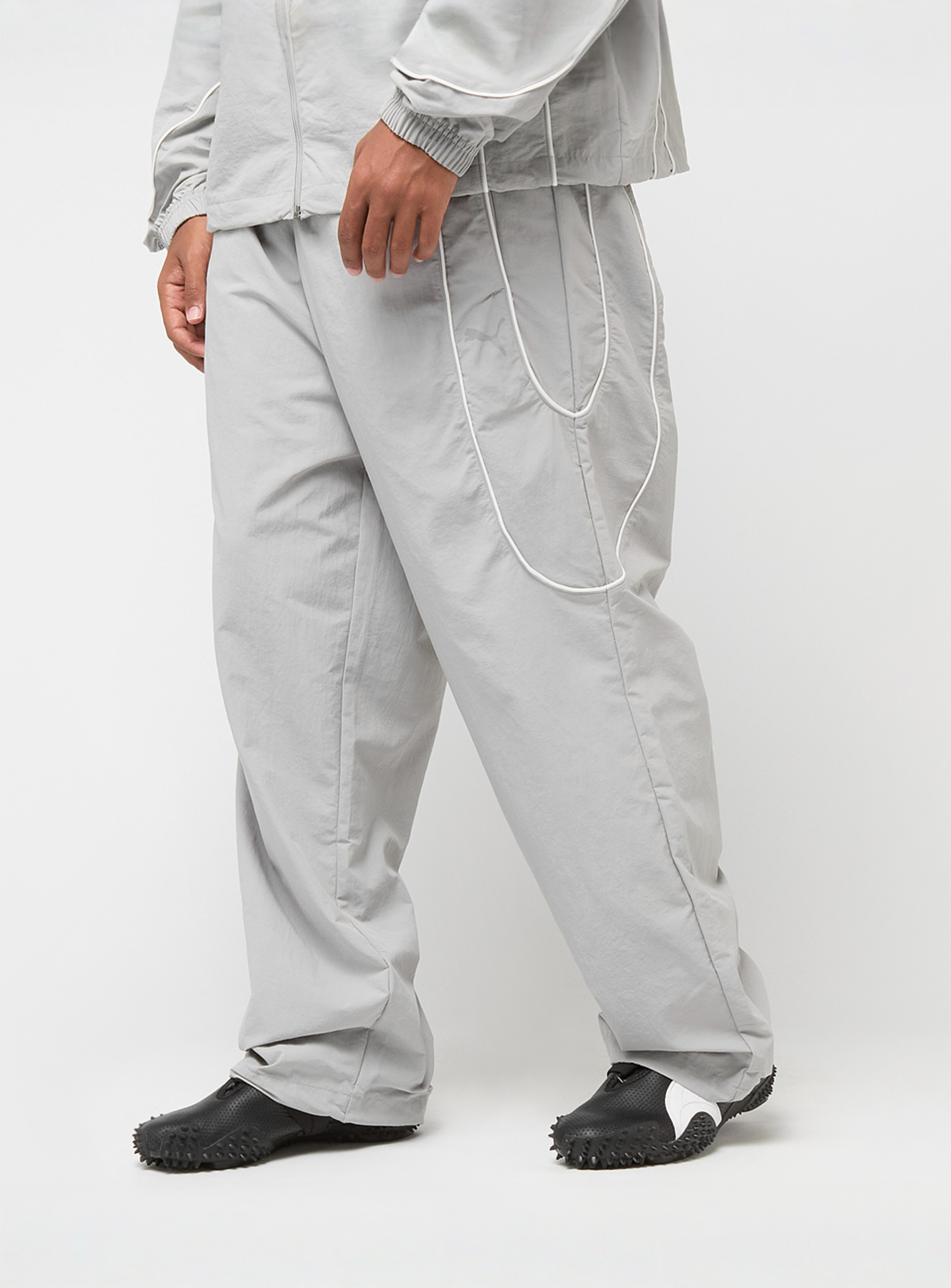 PUMA, Pumatech-X Relaxed Track Pant Woven, grey, Image 1 of 8