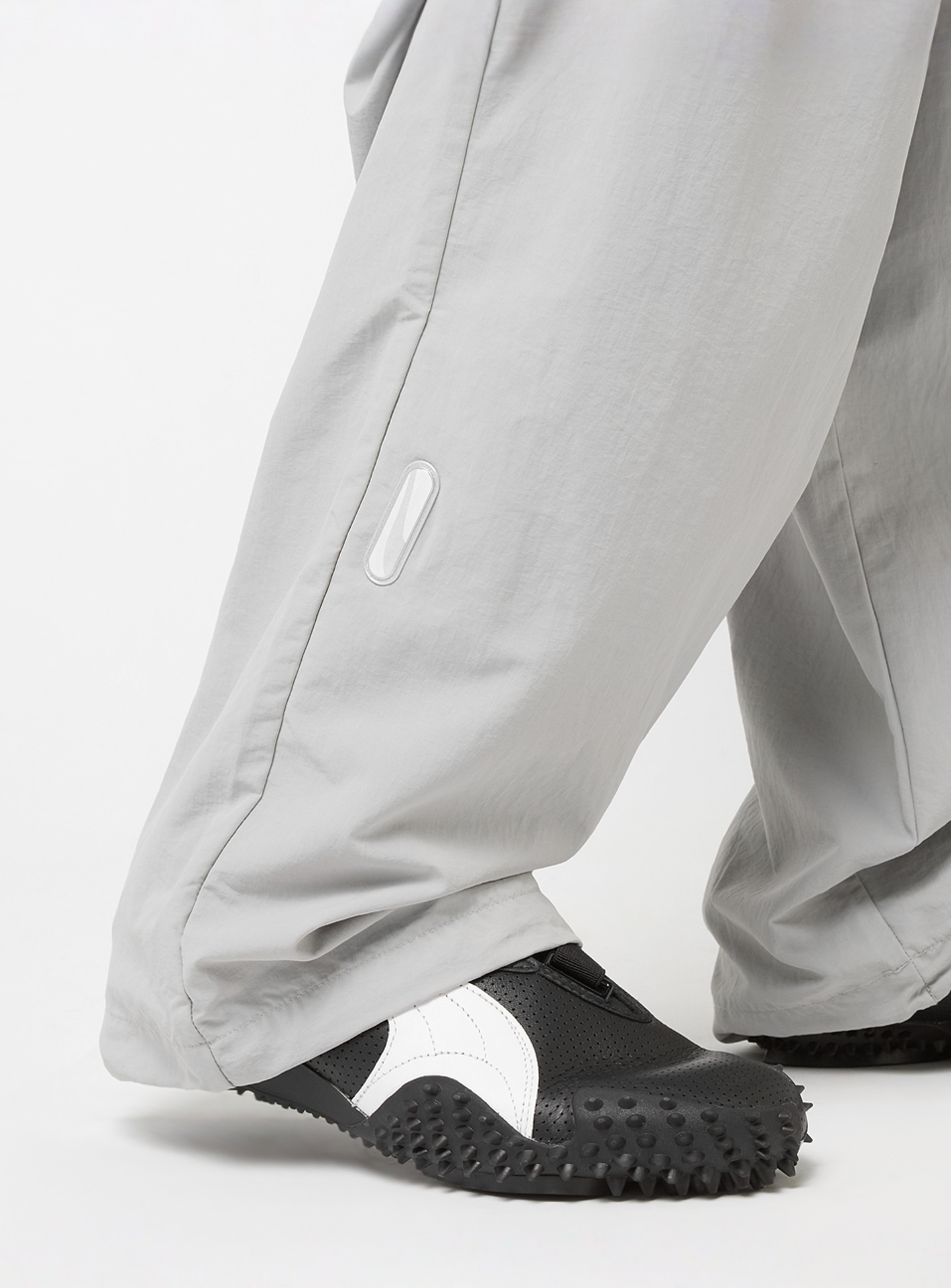 PUMA, Pumatech-X Relaxed Track Pant Woven, grey, Image 5 of 8