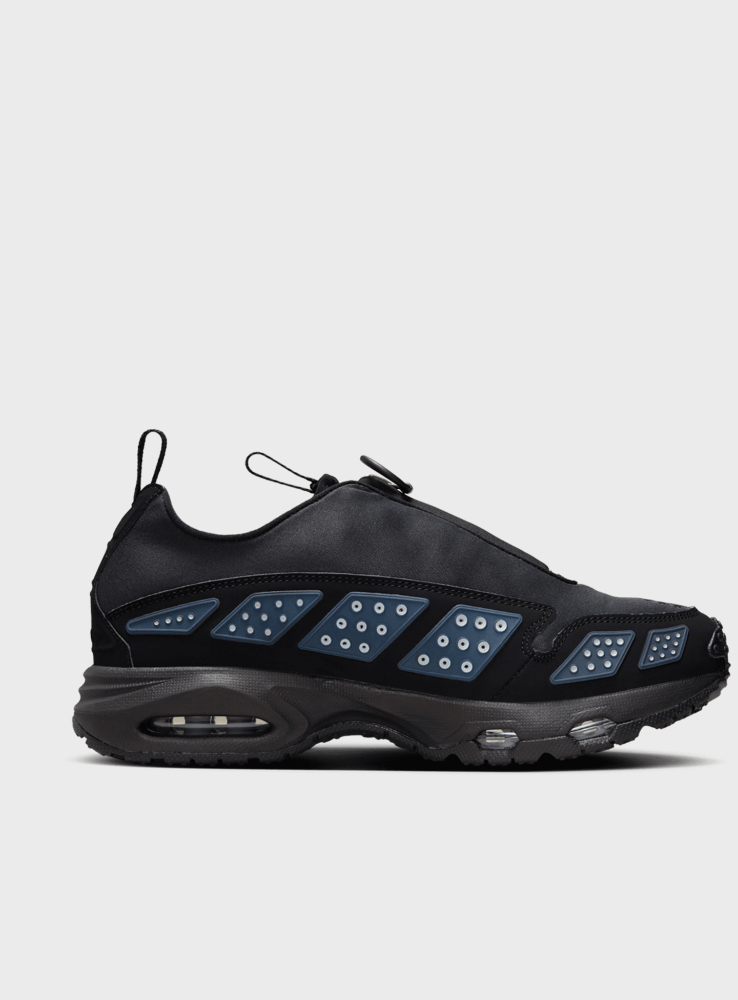 Nike, Air Max SNDR, black, Image 2 of 9