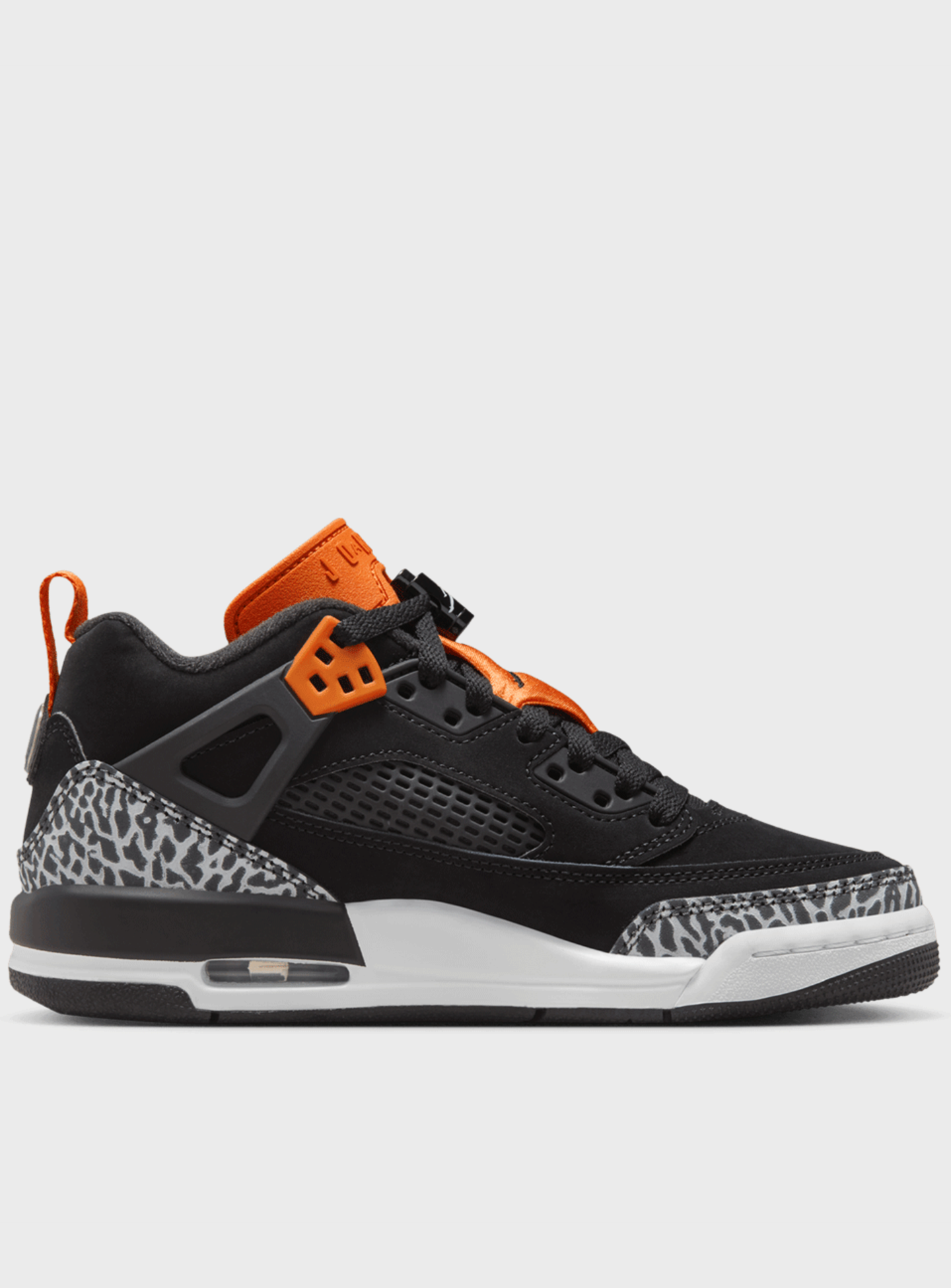 Jordan, Spizike Low (GS), black, Image 2 of 9