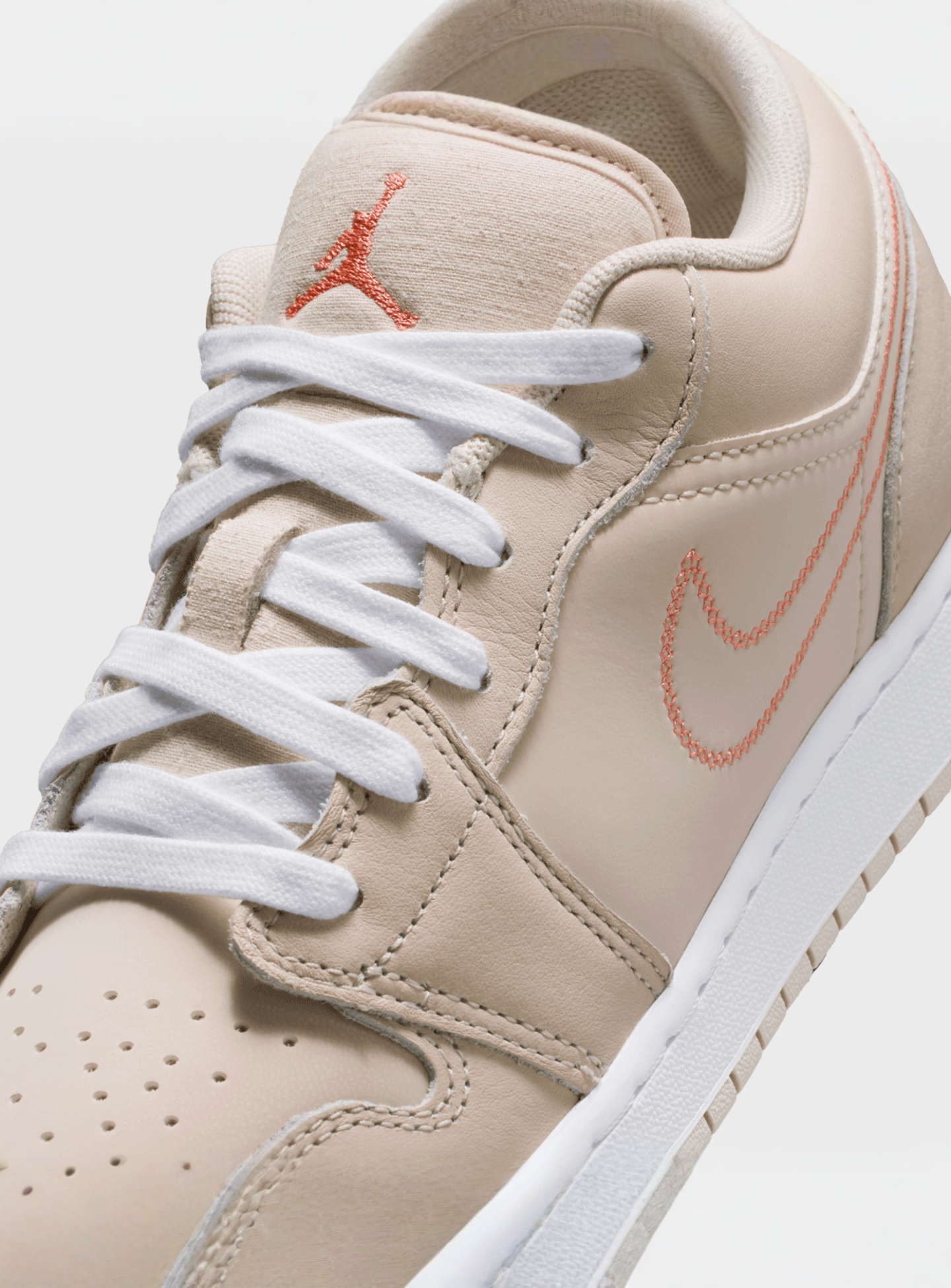 Jordan, 1 Low SE (GS), beige, Image 7 of 8