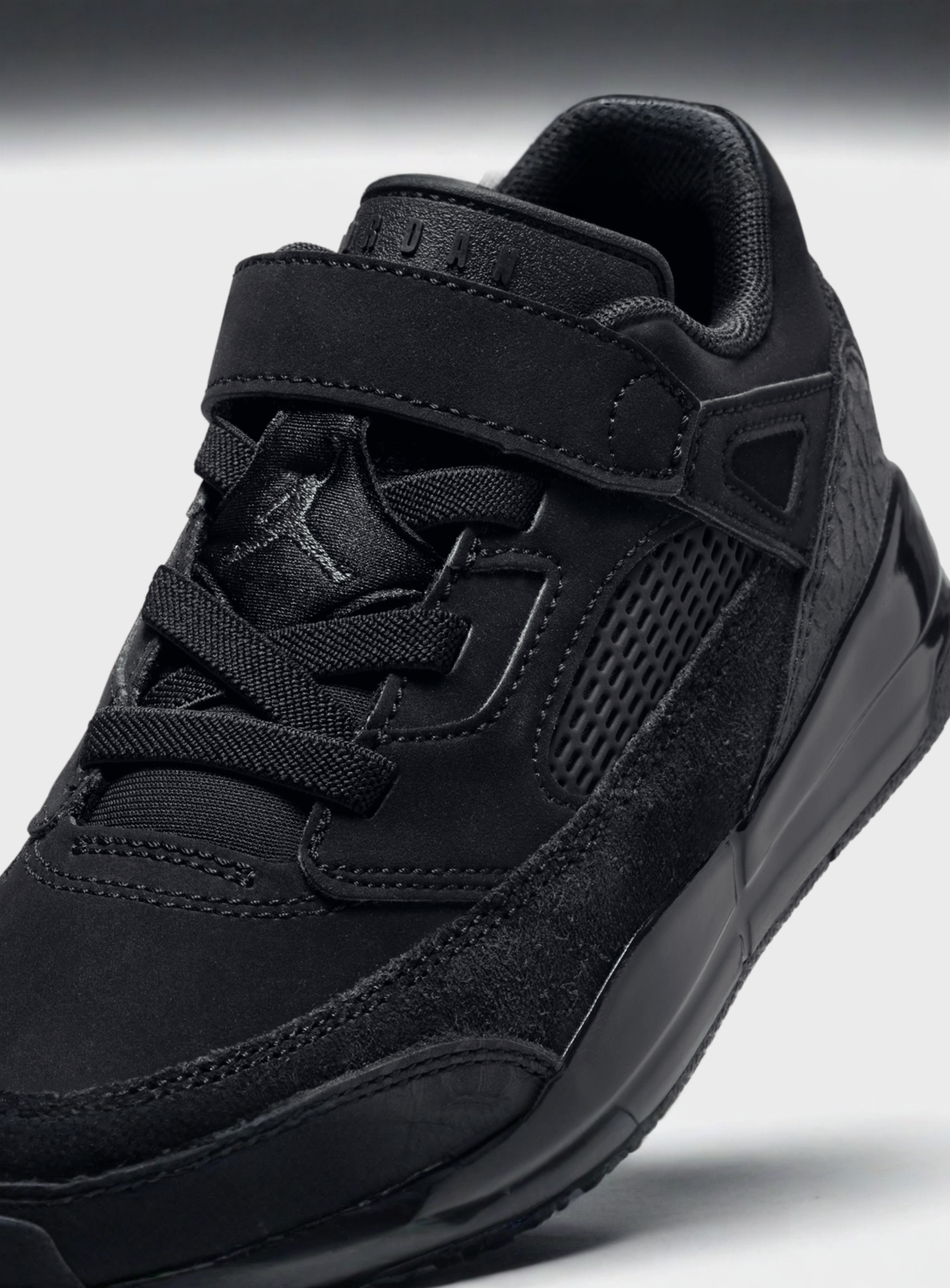 Jordan, Spizike Low (PS), black, Image 7 of 8