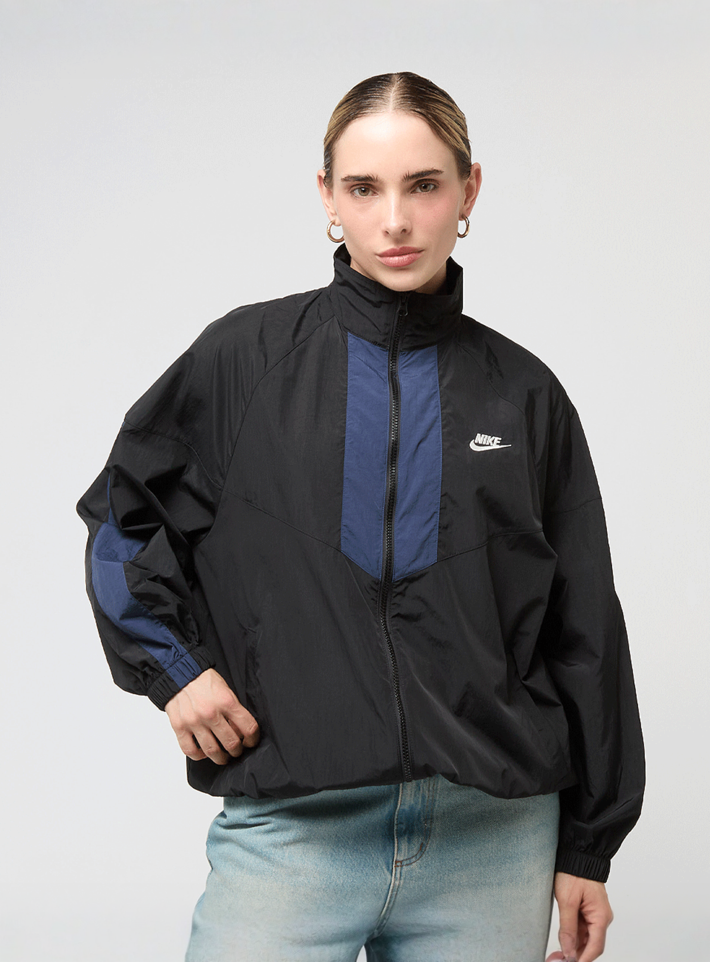 Nike, Sportswear Oversized Windrunner Jacket, black, Image 1 of 8