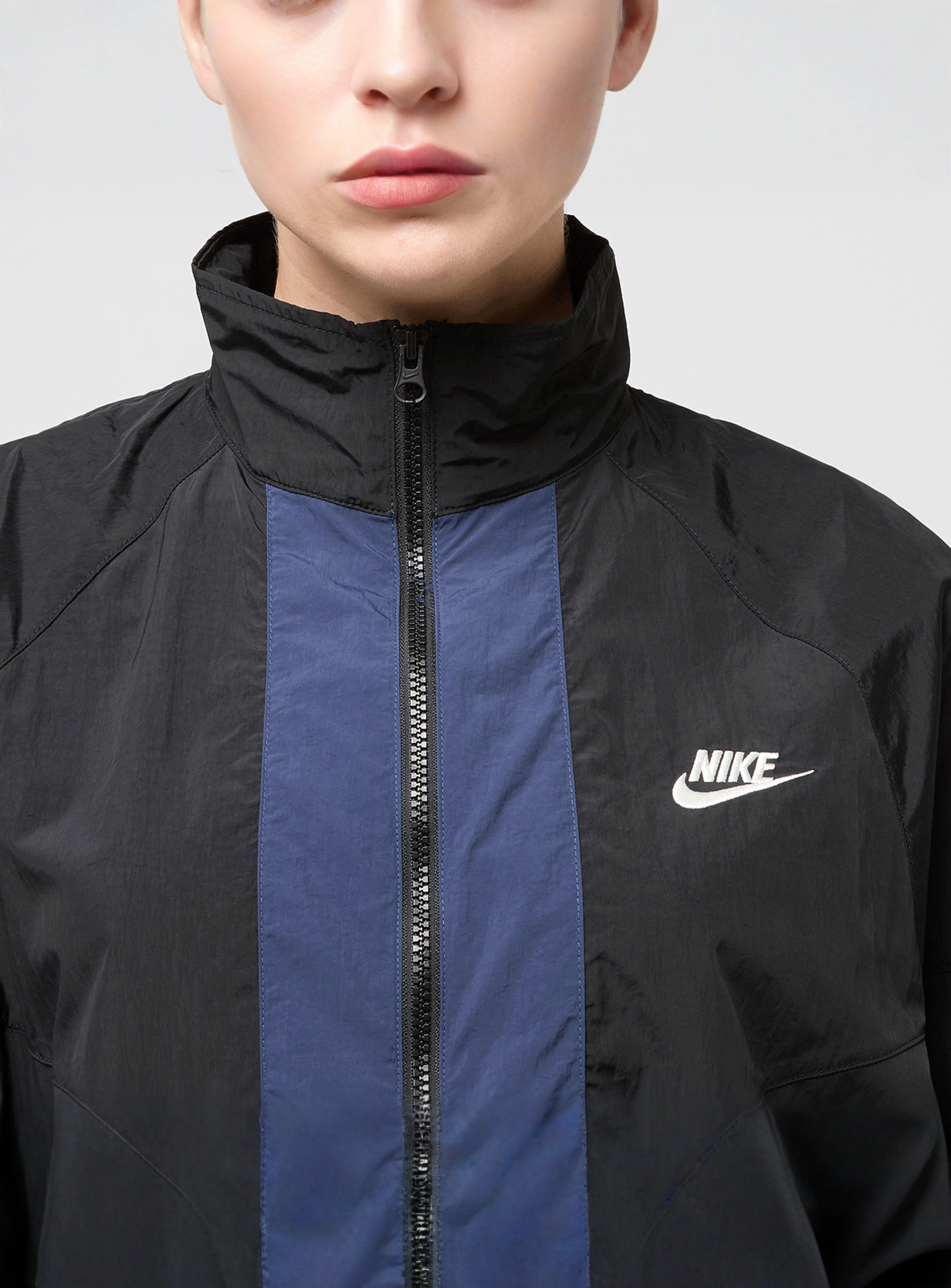 Nike, Sportswear Oversized Windrunner Jacket, black, Image 3 of 8