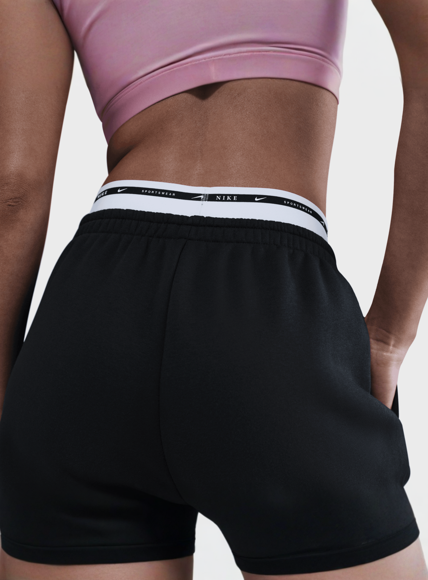Nike, Sportswear Phoenix Fleece High-Waisted Sweatpants, black, Image 4 of 4