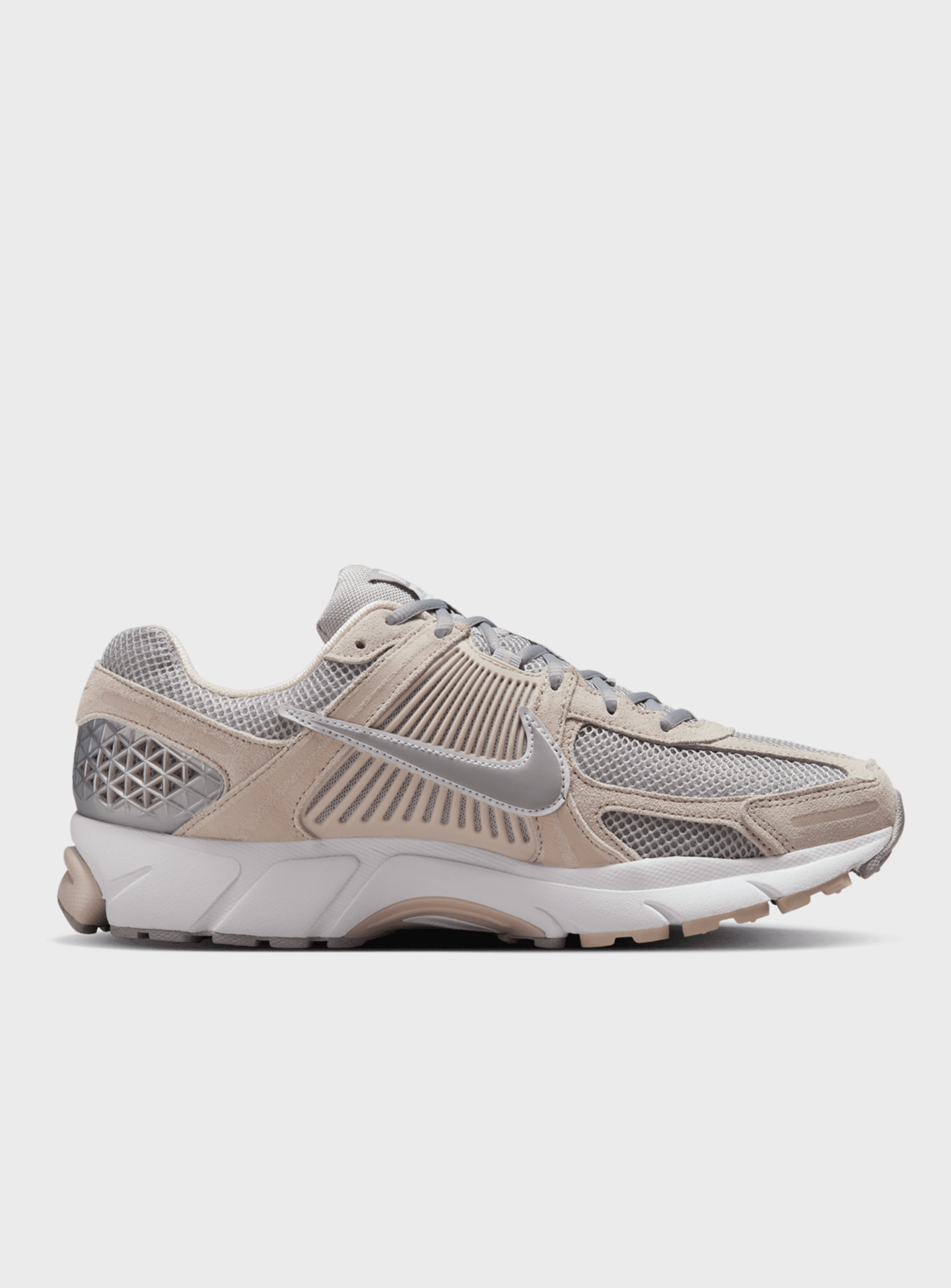 Nike, Zoom Vomero 5, beige, Image 2 of 9
