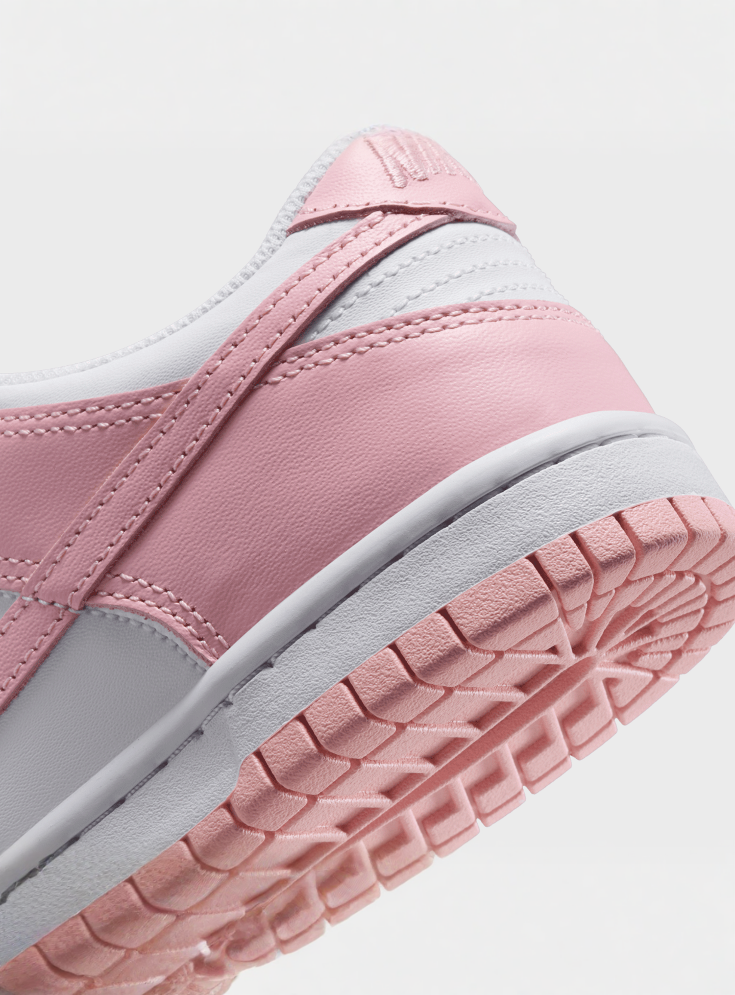Nike, Dunk Low (GS), white, Image 8 of 9