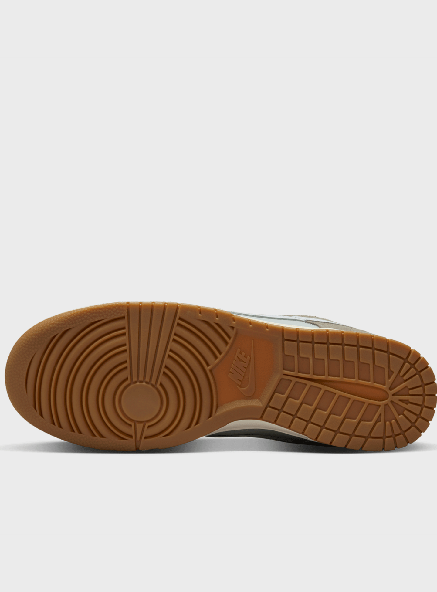 Nike, Dunk Low Retro, green, Image 3 of 9