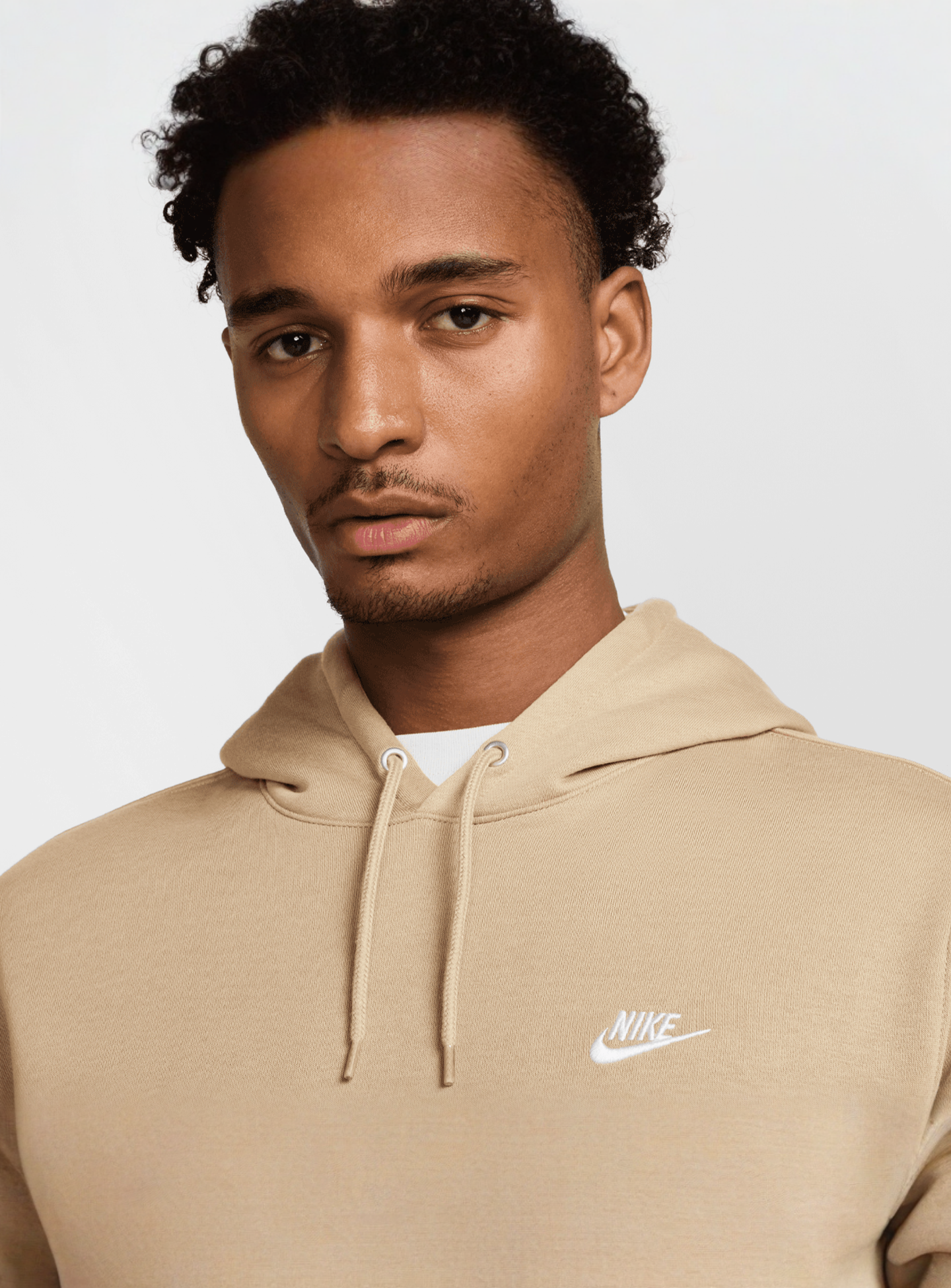 Nike, Club Basketball Pullover Hoodie, beige, Image 3 of 7