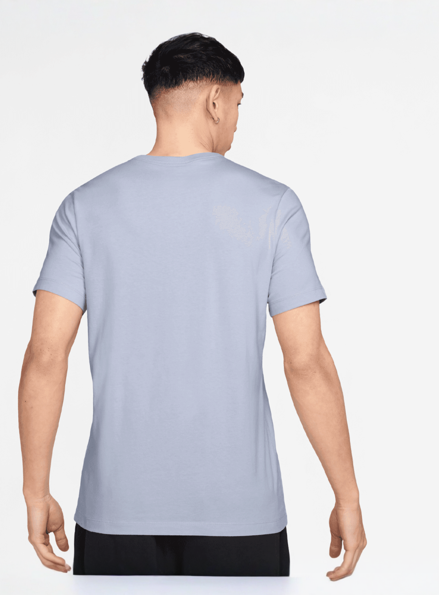 Nike, Sportswear Club Tee, blue, Image 2 of 3