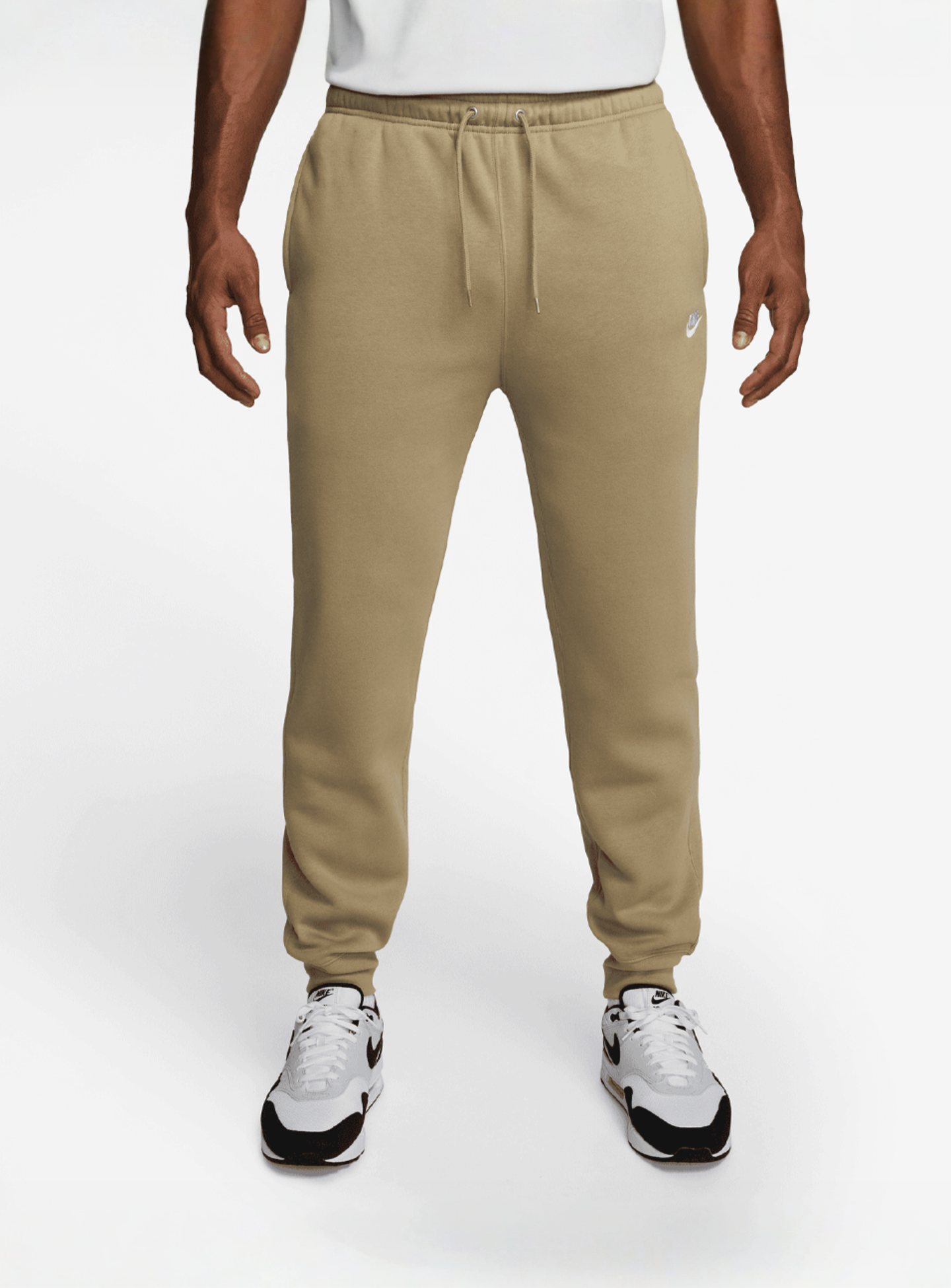 Nike, Club Basketball Jogger, beige, Image 1 of 3