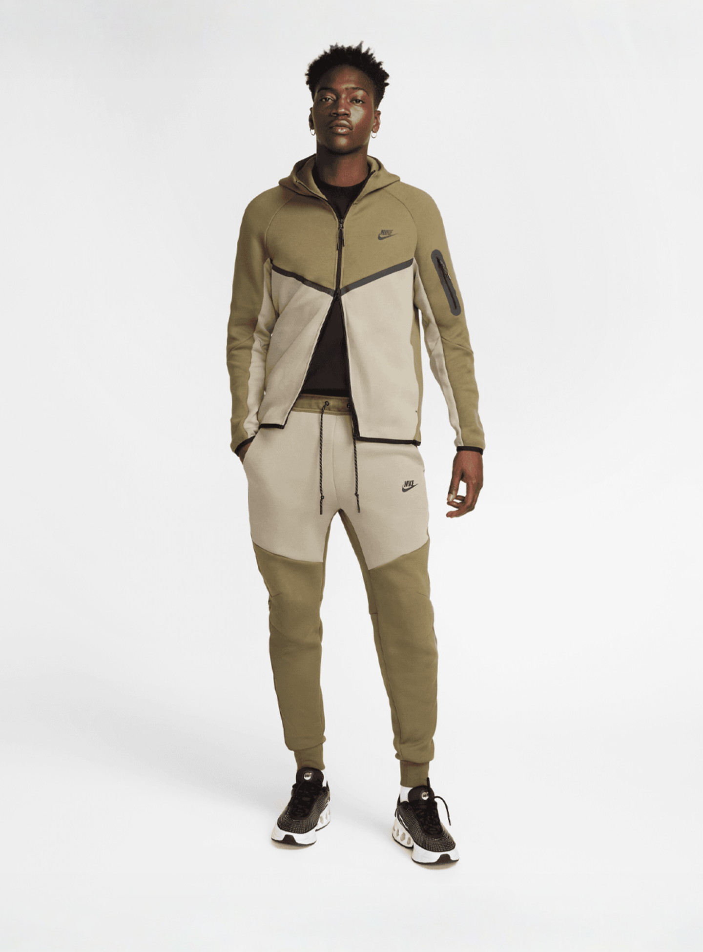 Nike, Tech Fleece Jogger, green, Image 7 of 7
