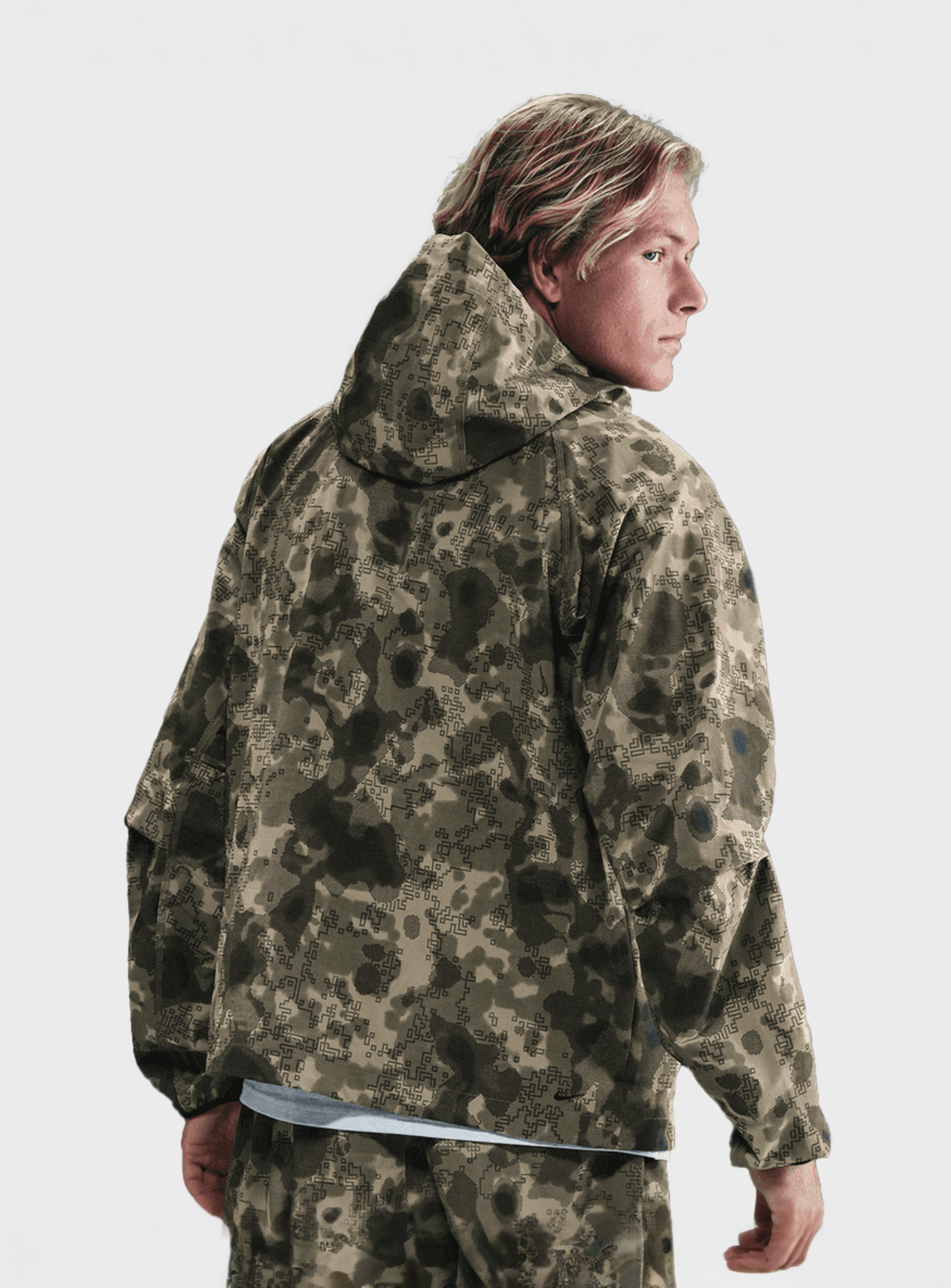 Nike, Tech Dri-FIT Woven Camo Windrunner Oversized Jacket, camouflage, Image 2 of 7