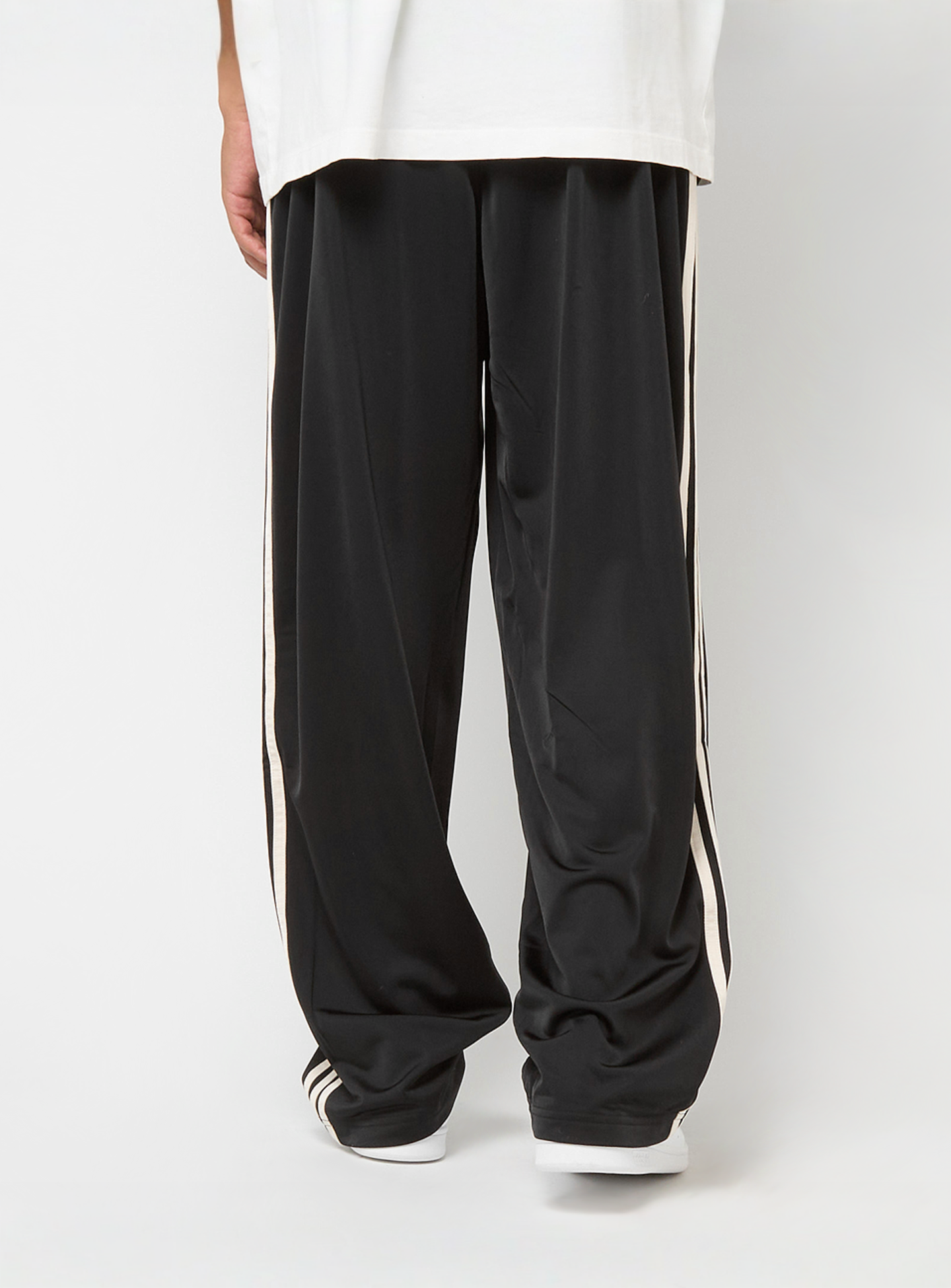 adidas Originals, Firebird Adicolor Baggy Fit Trackpants, black, Image 3 of 7