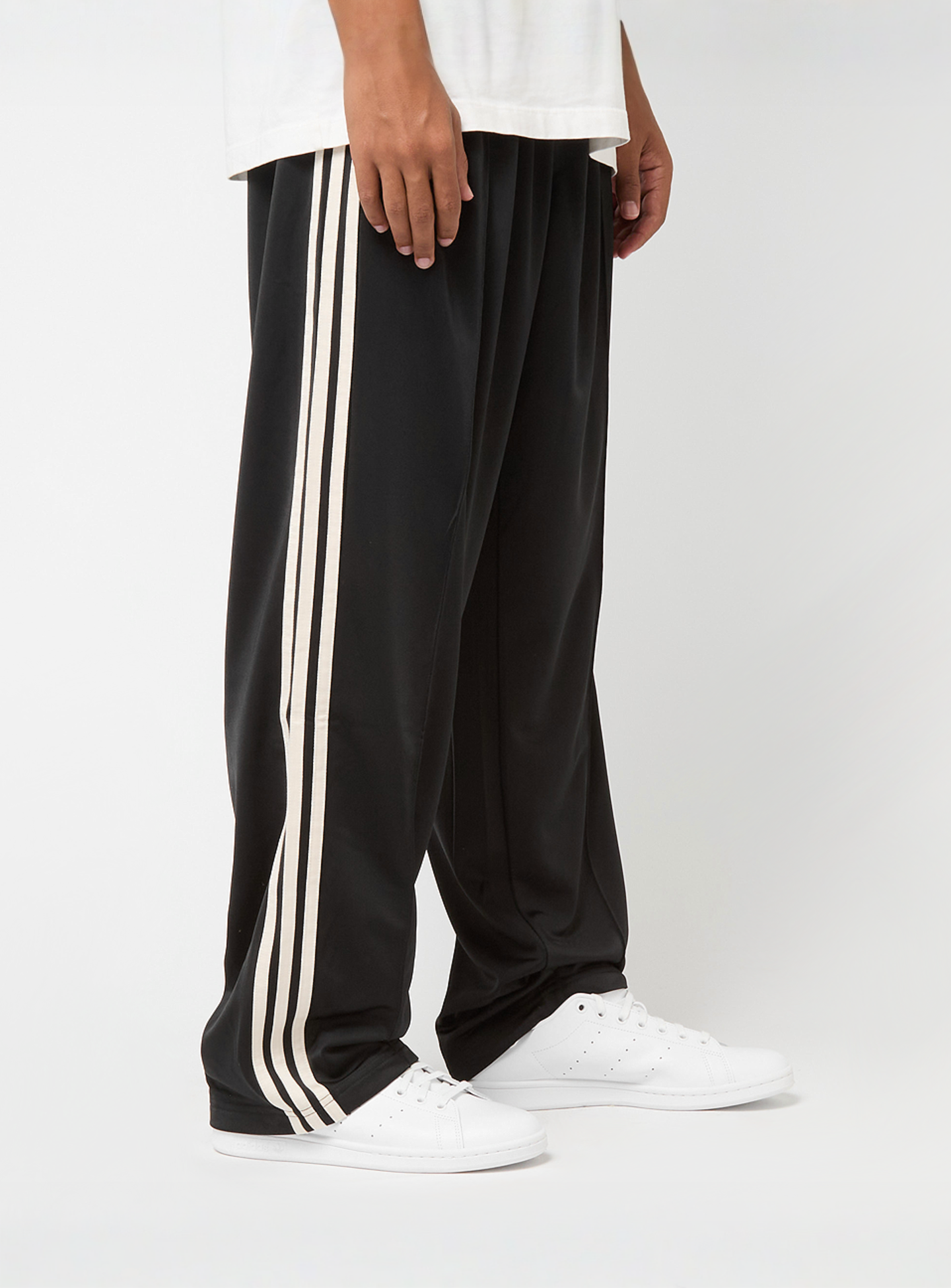 adidas Originals, Firebird Adicolor Baggy Fit Trackpants, black, Image 4 of 7