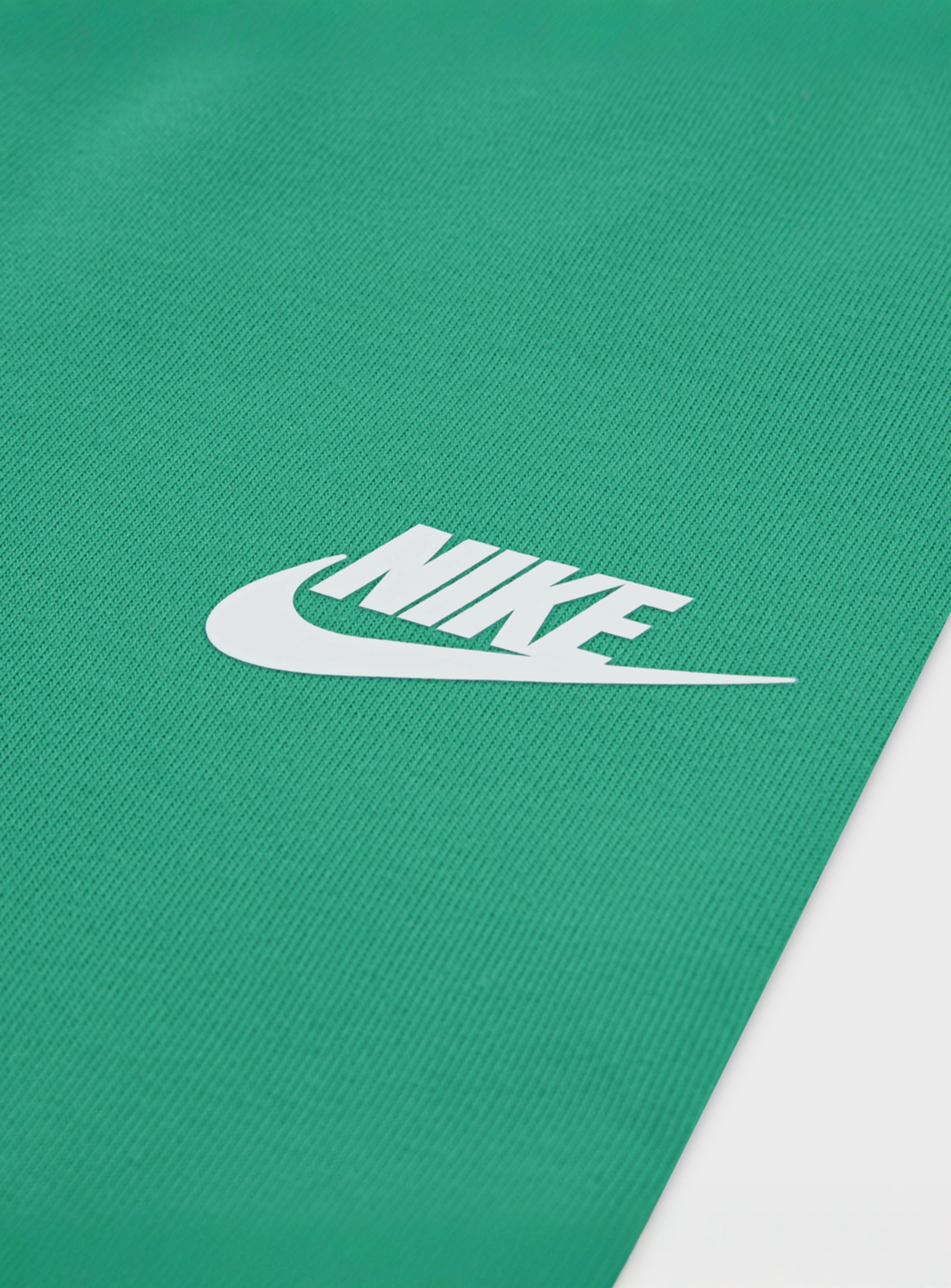 Nike, Sustainable Pullover Set, green, Image 4 of 4