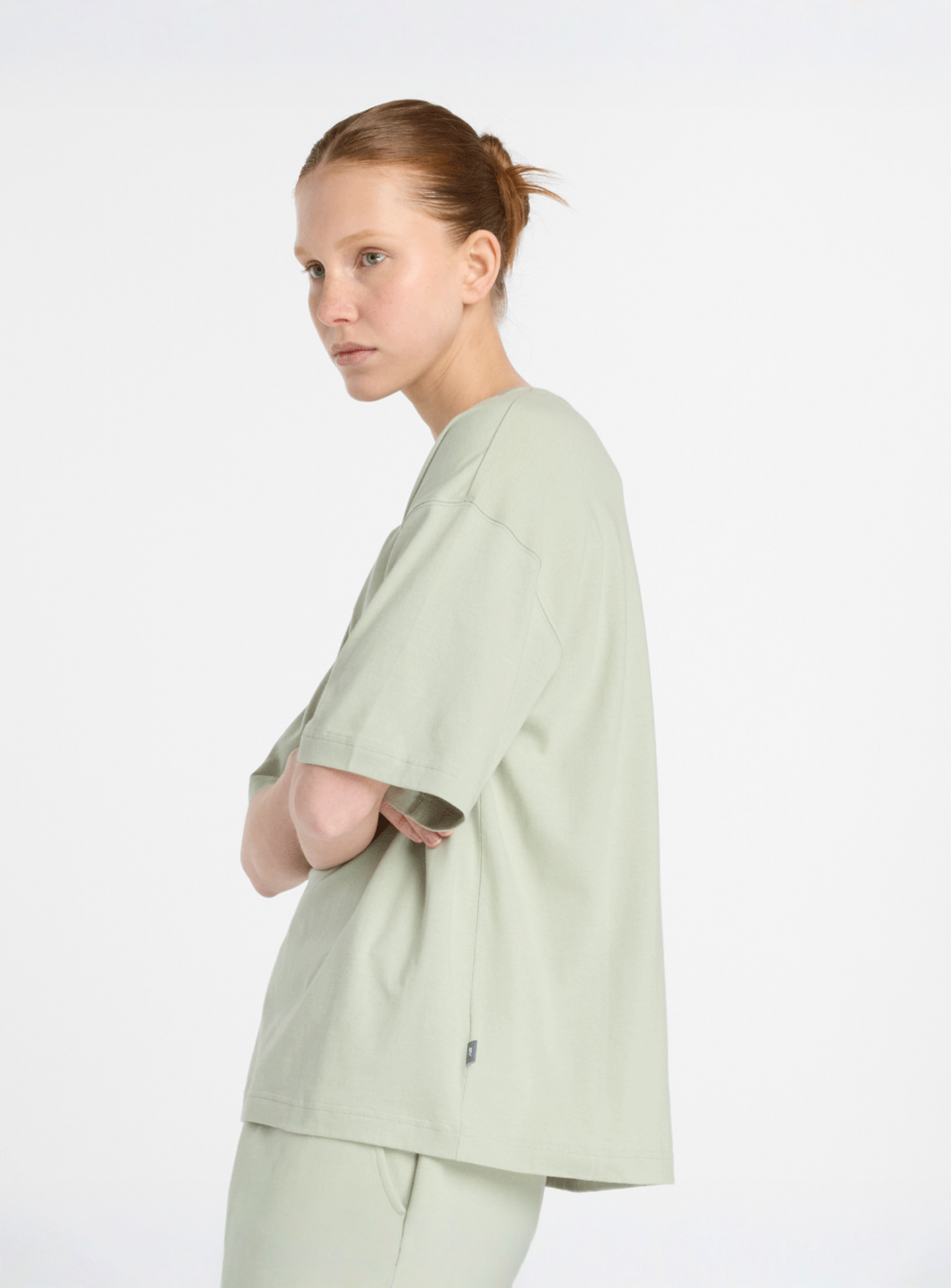 New Balance, Linear Heritage Oversized T-Shirt, green, Image 2 of 4