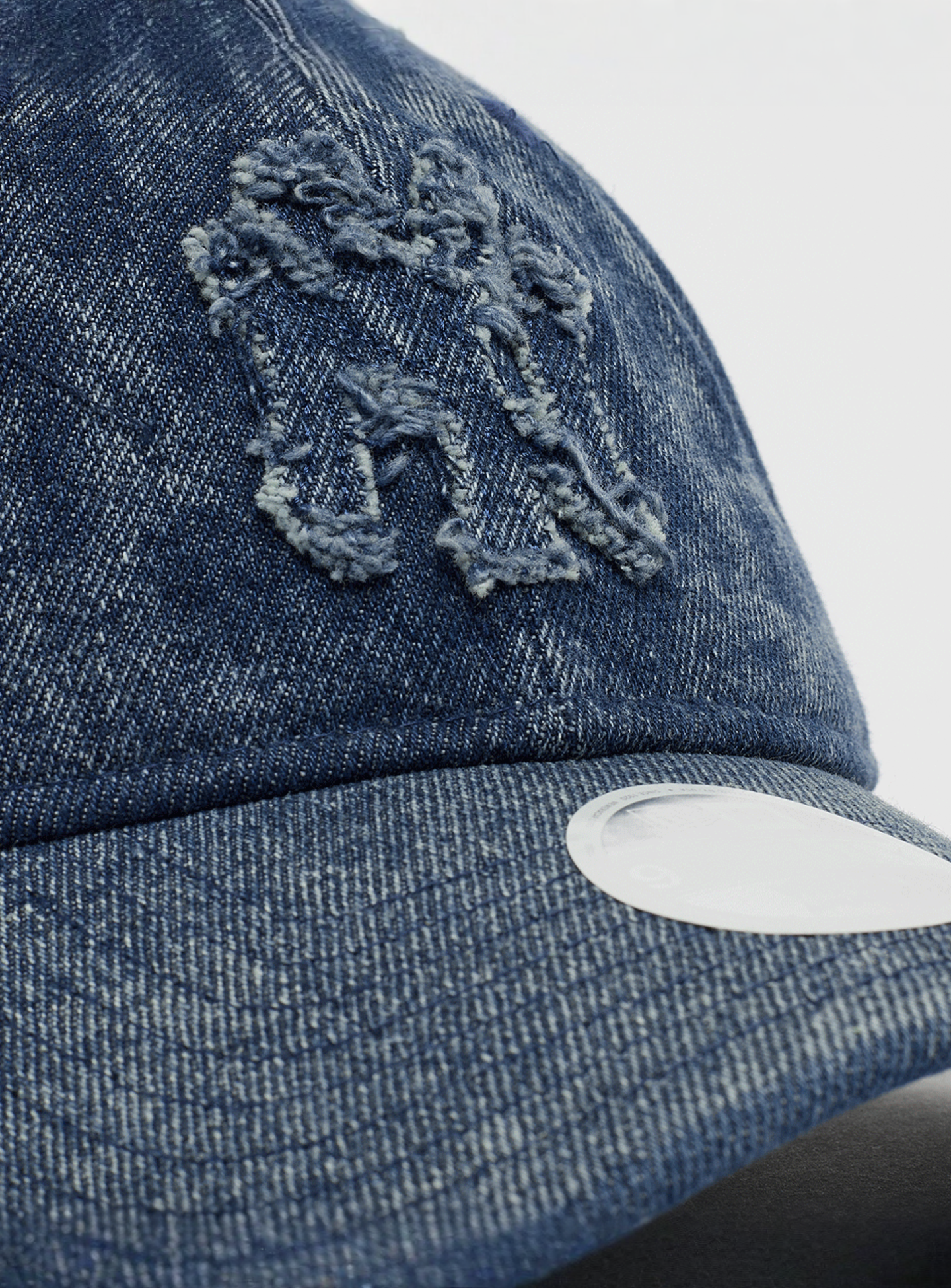 New Era, Female 9TWENTY Stone Denim New York Yankees, blue, Image 4 of 4