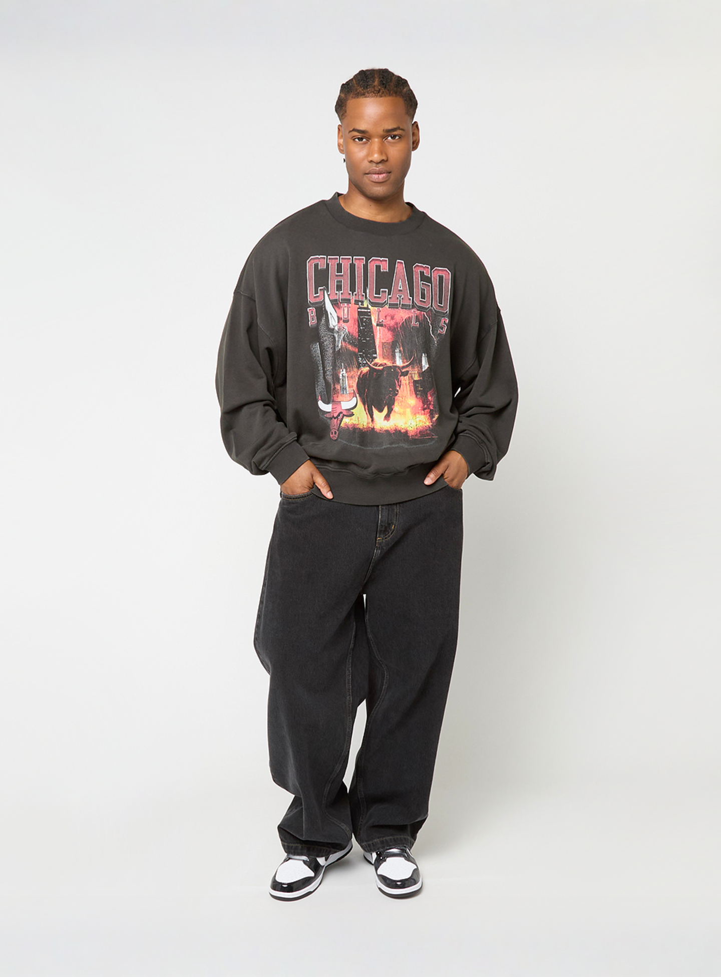 New Era, NBA Washed Graphic Oversized Crew Chicago Bulls, multi-colour, Image 4 of 4