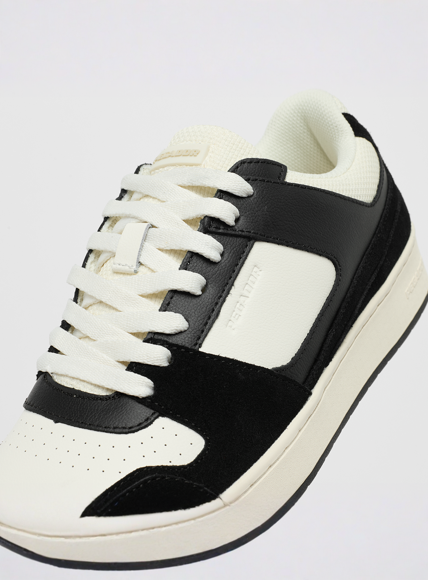Pegador, Citigo Low black/off white, black, Image 6 of 7