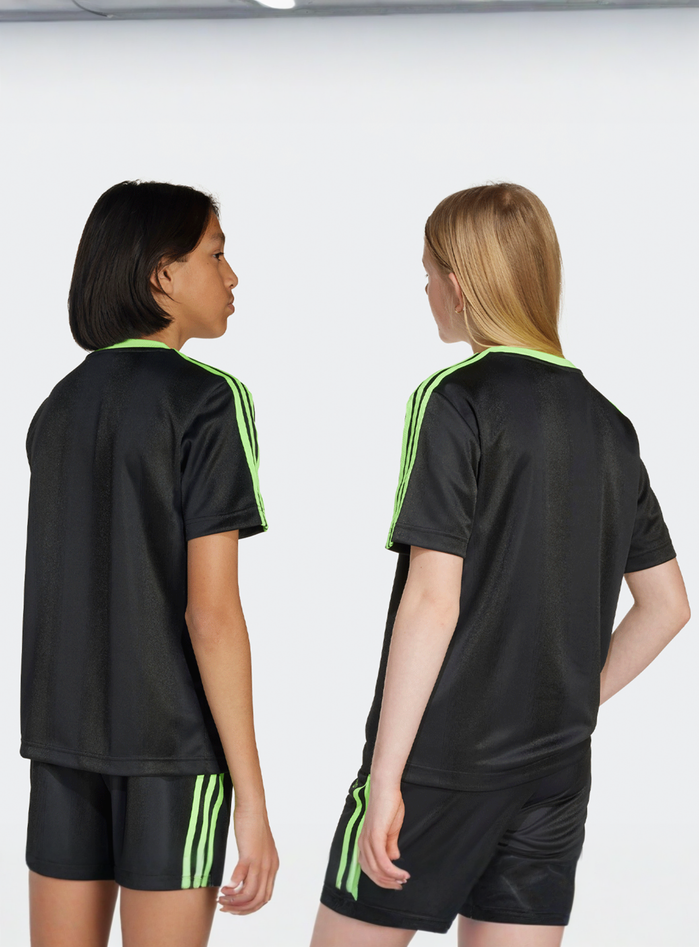 adidas Originals, Tee, black, Image 2 of 4
