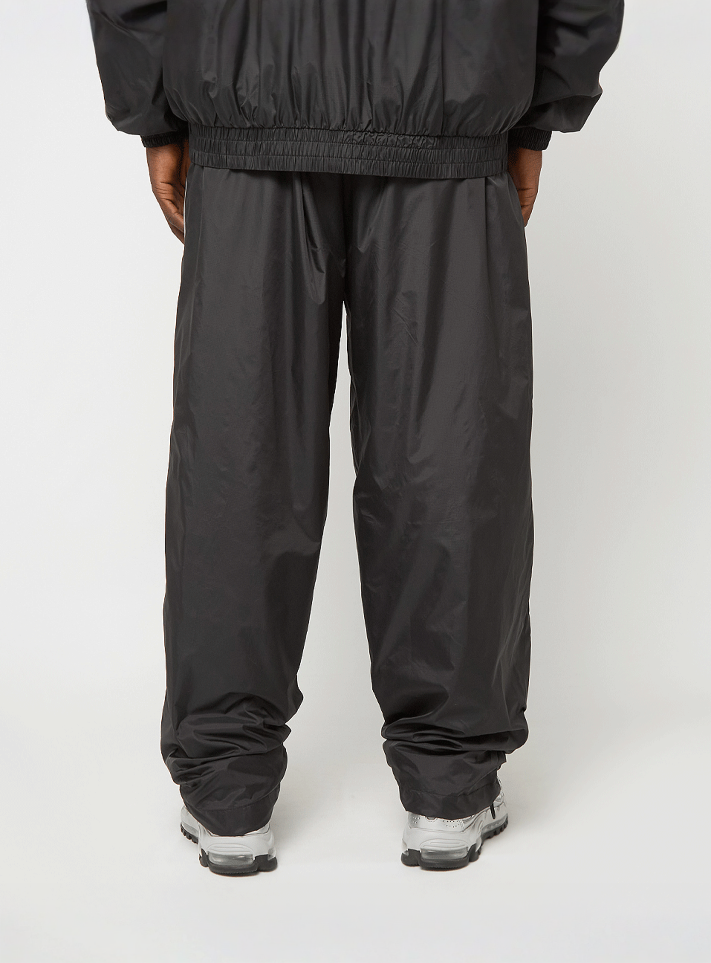 SNIPES, S Cube Essential Track Pants, black, Image 2 of 6