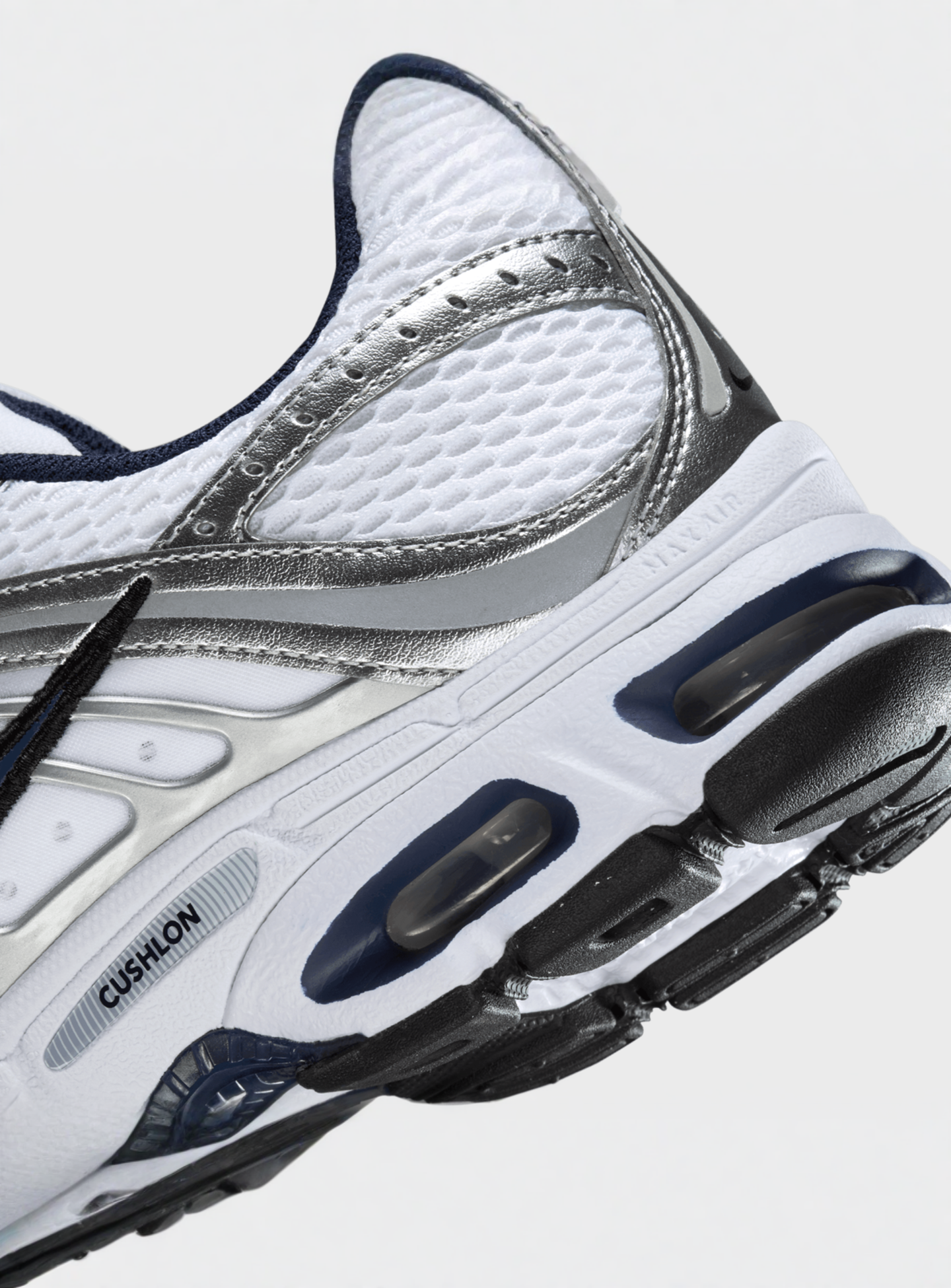 Nike, WMNS Air Max Moto 2K, white, Image 8 of 9