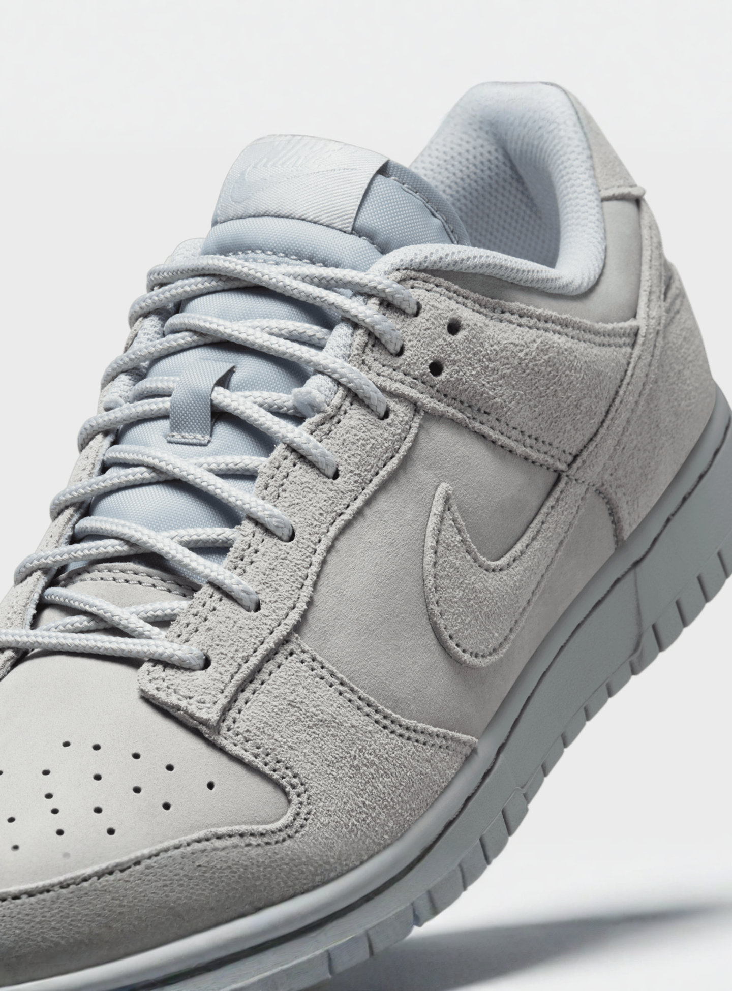 Nike, Dunk Low Retro SE, grey, Image 7 of 9