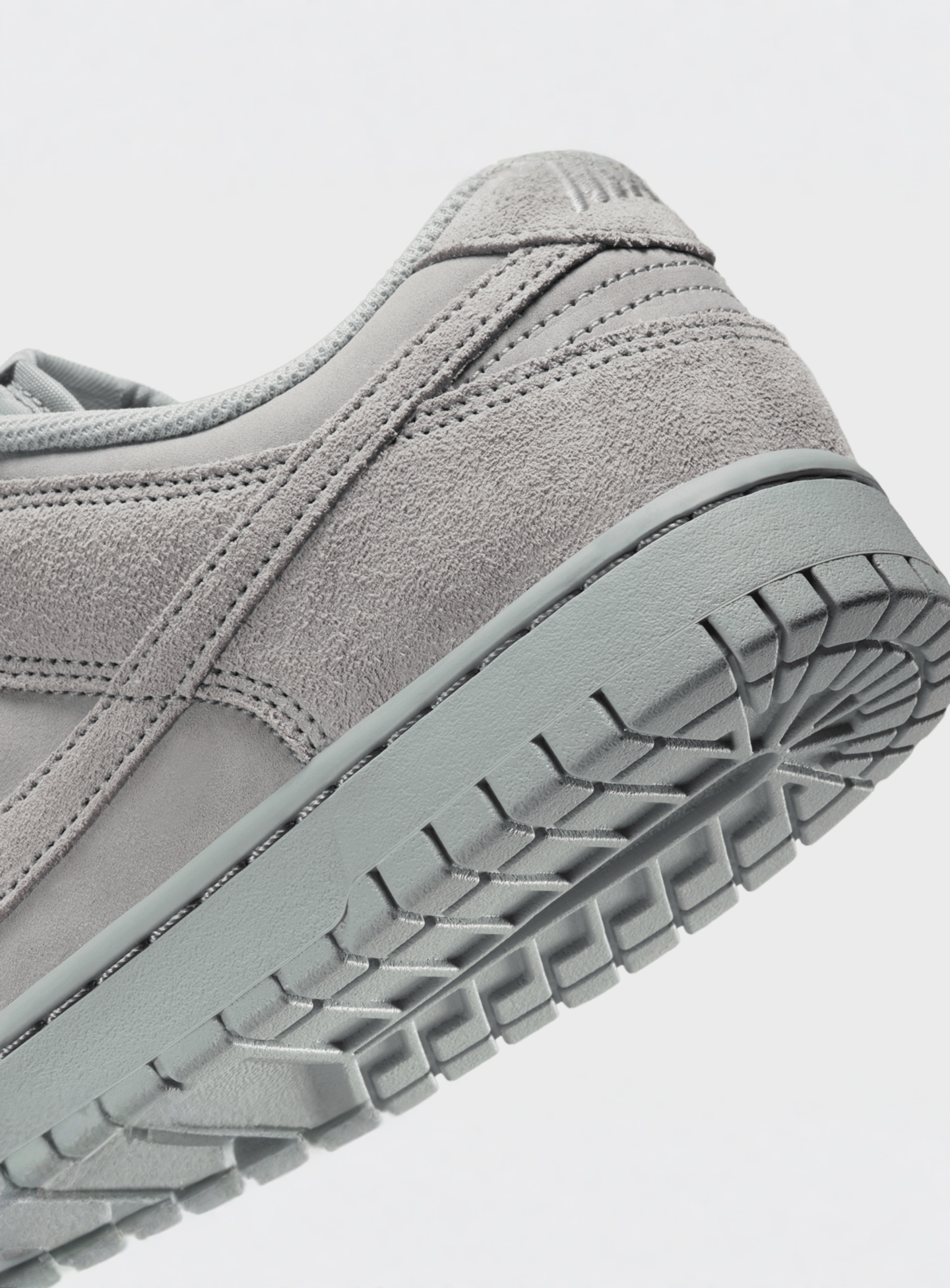 Nike, Dunk Low Retro SE, grey, Image 8 of 9