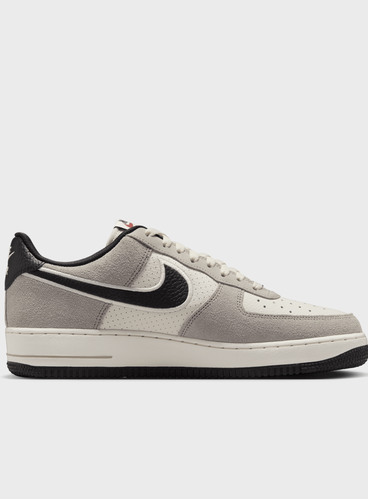 Nike, Air Force 1 '07 LV8, beige, Image 2 of 8