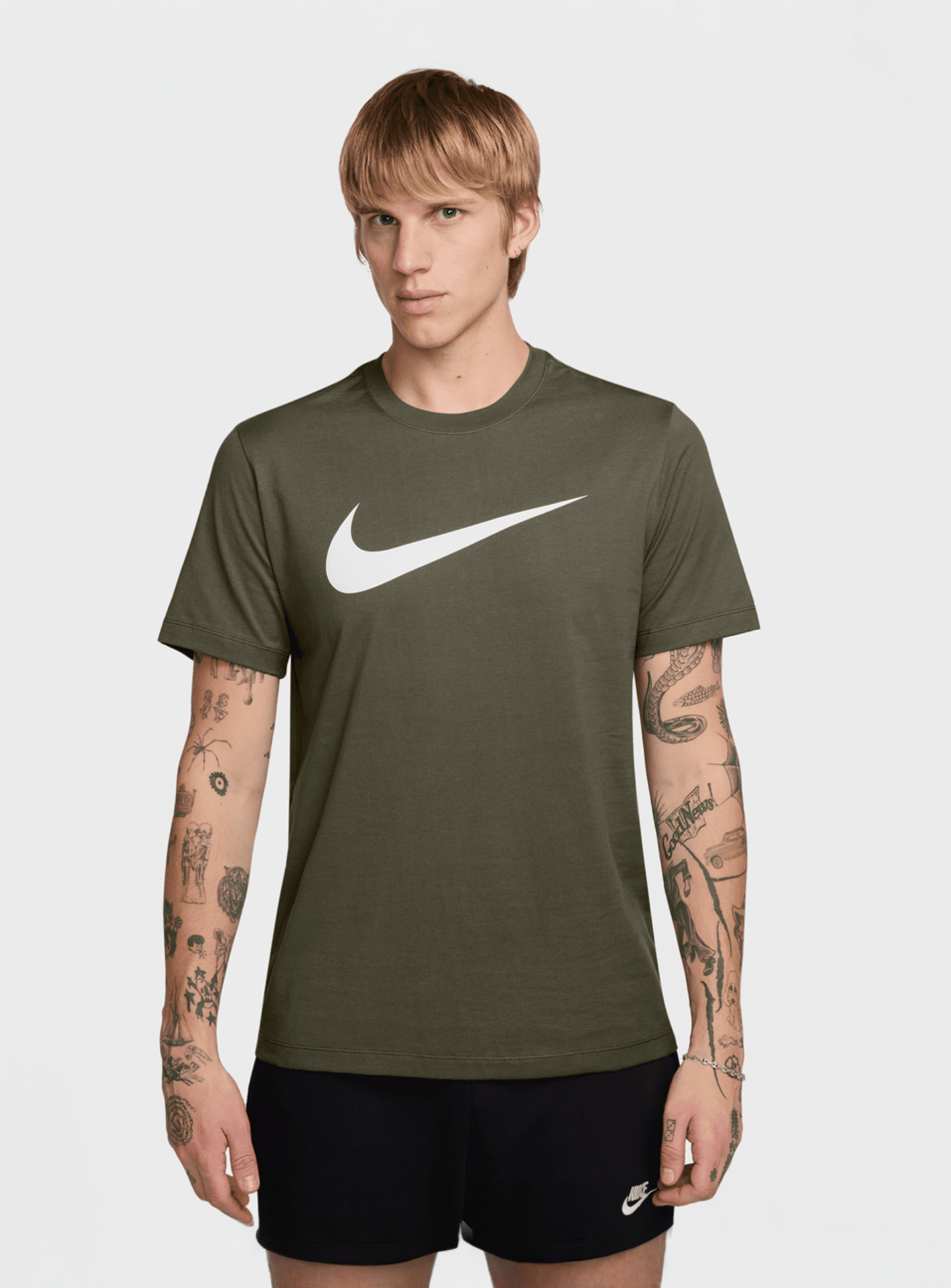 Nike, Sportswear Tee Icon Swoosh, green, Image 1 of 3