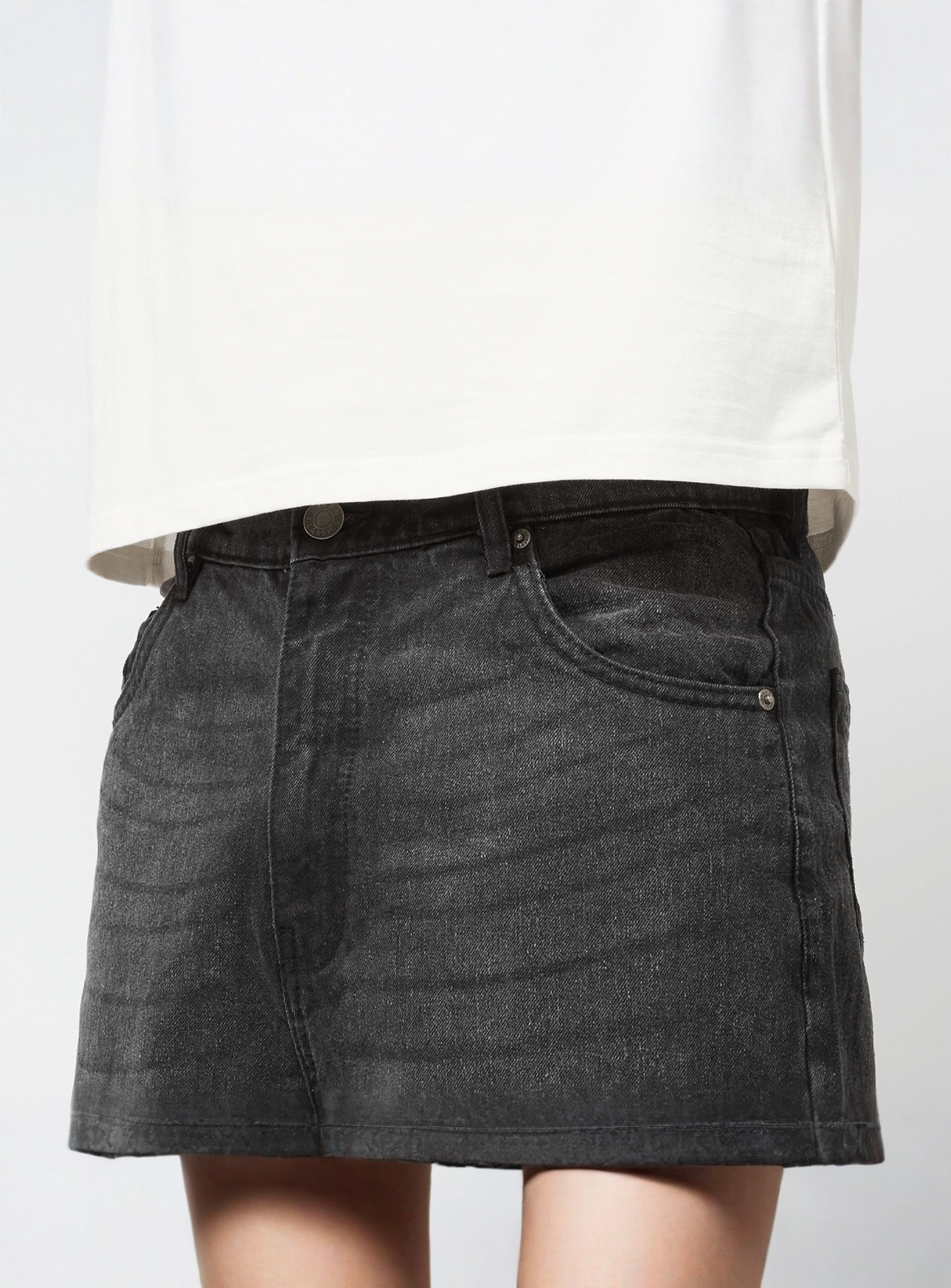 Urban Classics, 90's Heavy Denim Shorts, grey, Image 3 of 5