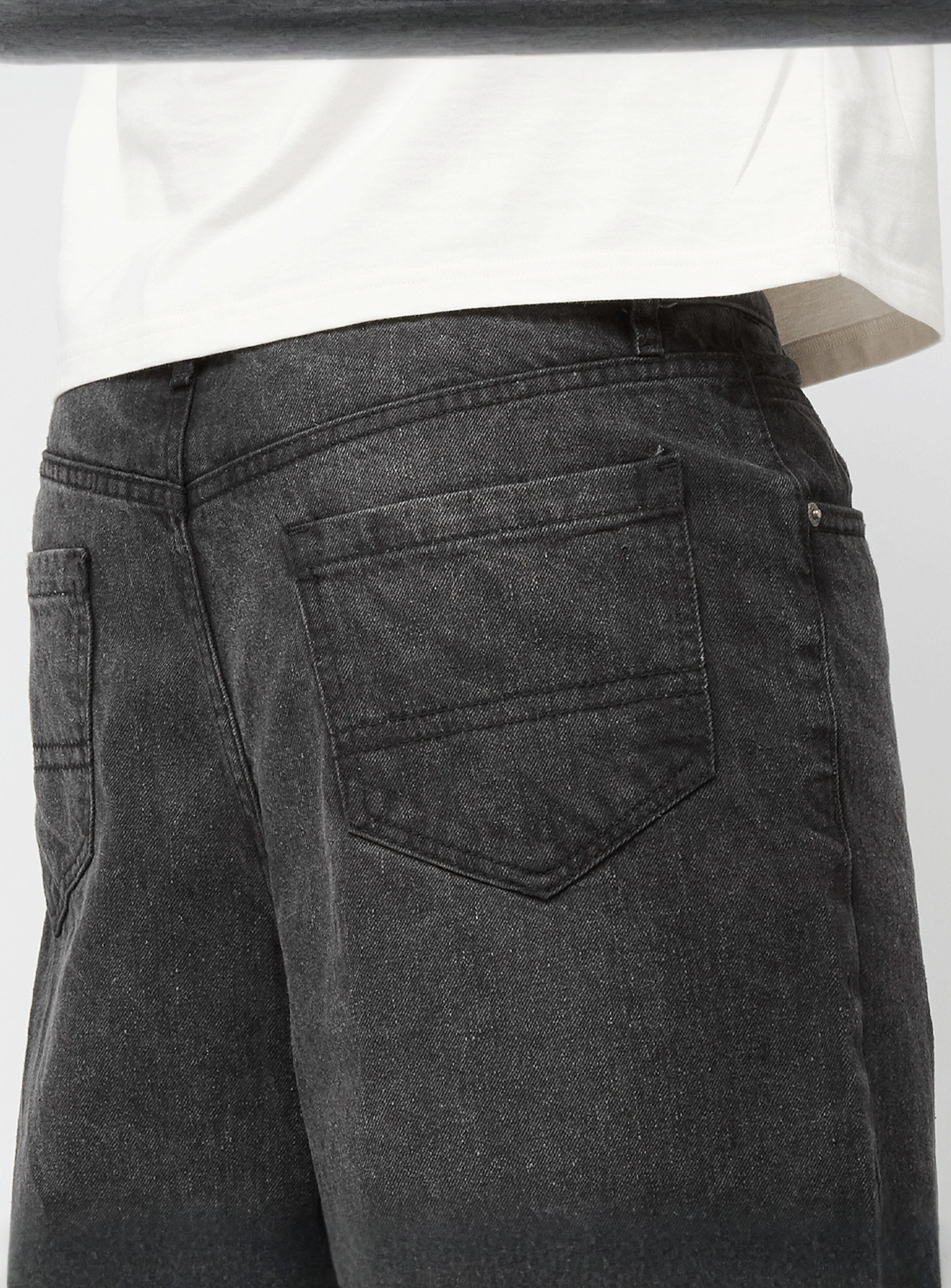 Urban Classics, 90's Heavy Denim Shorts, grey, Image 4 of 5