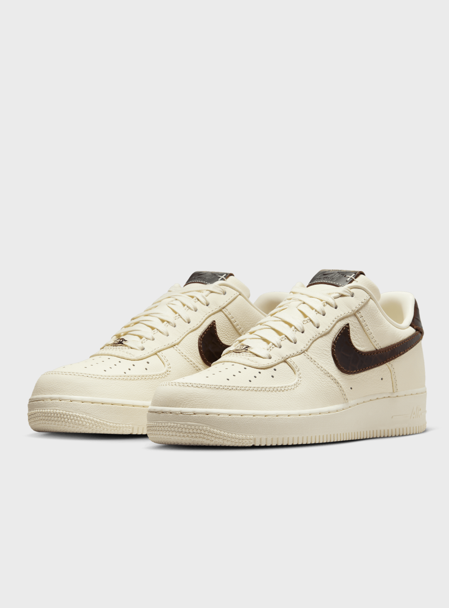 Nike, Air Force 1 '07, beige, Image 3 of 8