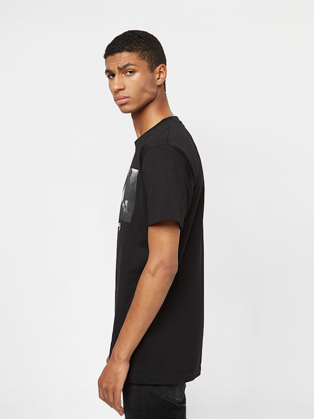 Mister Tee, T-Shirt Pray, black, Image 2 of 4