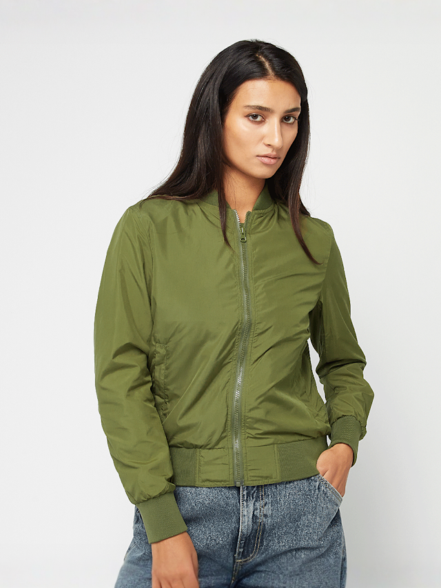 Urban Classics, Light Bomber, green, Image 1 of 5
