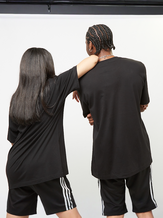 adidas Originals, Essentials T-Shirt, black, Image 2 of 4