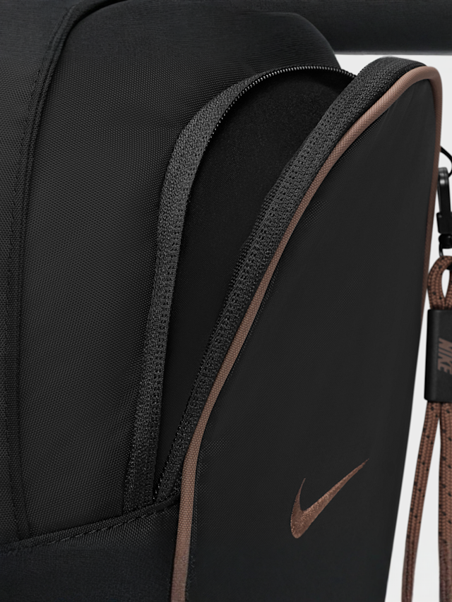 Nike, Sportswear Essentials Sling Bag, black, Image 5 of 9