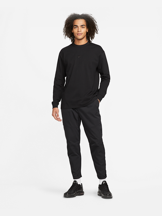 Nike, Premium Essential Long-Sleeve T-Shirt, black, Image 5 of 5