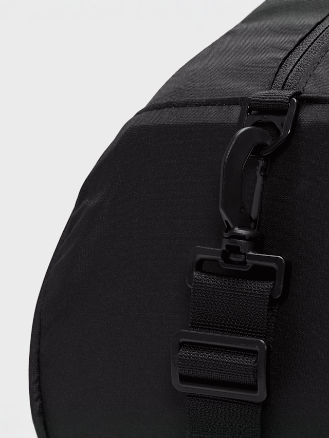 Nike, Duffel Bag (24L), black, Image 6 of 9