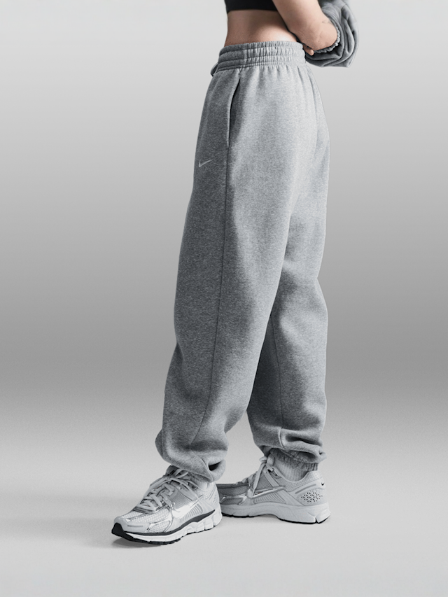 Nike, Sportswear Phoenix Fleece High-Waisted Oversized Sweatpants, grey, Image 2 of 4