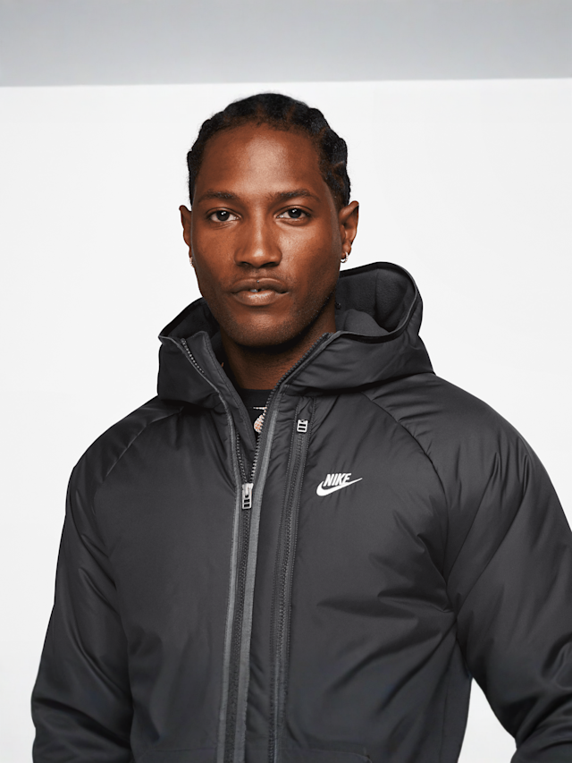 Nike, Sportswear Therma-FIT Repel Hooded Jacket, black, Image 3 of 8
