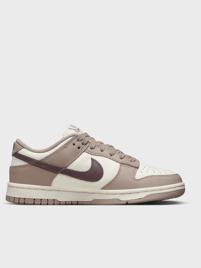 Nike, WMNS Dunk Low, brown, Image 2 of 8