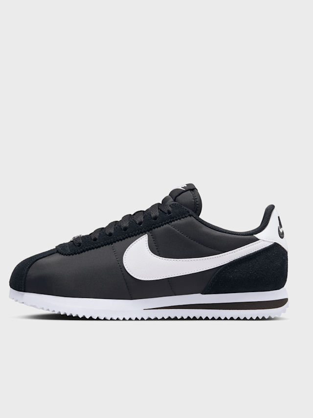 Nike, WMNS Cortez, black, Image 1 of 5