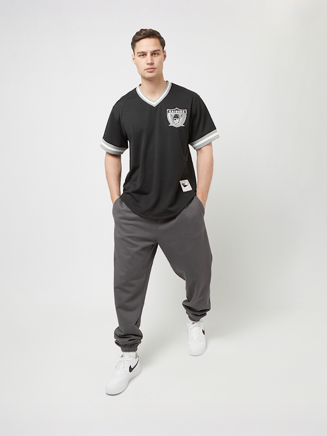 Mitchell & Ness, NFL Fashion Mesh V-Neck Oakland Raiders, black, Image 5 of 5