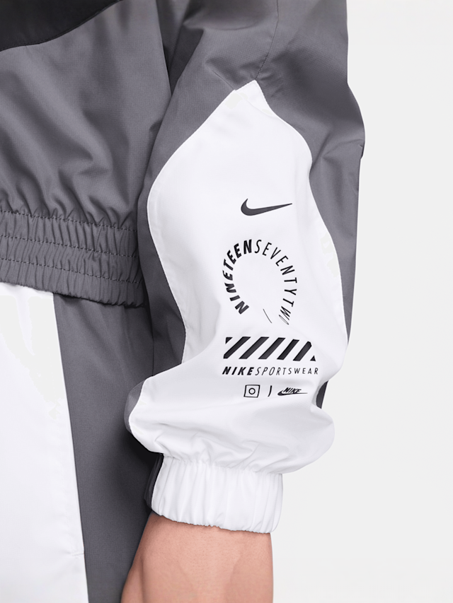 Nike, Sportswear Woven Jacket, grey, Image 6 of 7