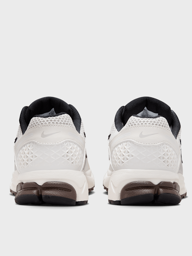 Nike, WMNS Zoom Vomero 5, white, Image 5 of 9