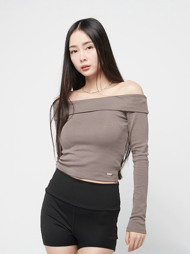 Karl Kani, Small Metal Plate Off Shoulder Longsleeve, brown, Image 1 of 4
