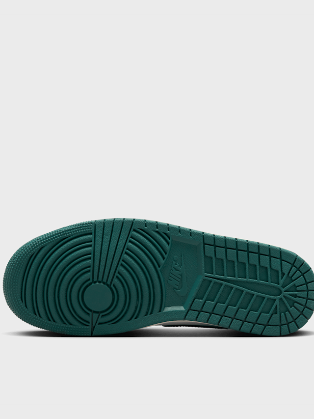 Jordan, Air Jordan 1 Mid, green, Image 3 of 8